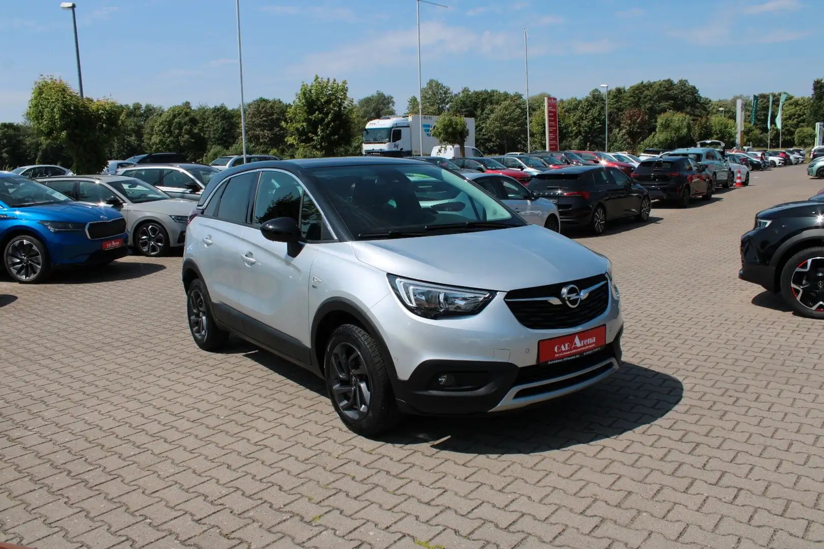 Opel Crossland X Crossland 1.2 120 Jahre*1.Hand*SHZ*Navi* Zilver - 1