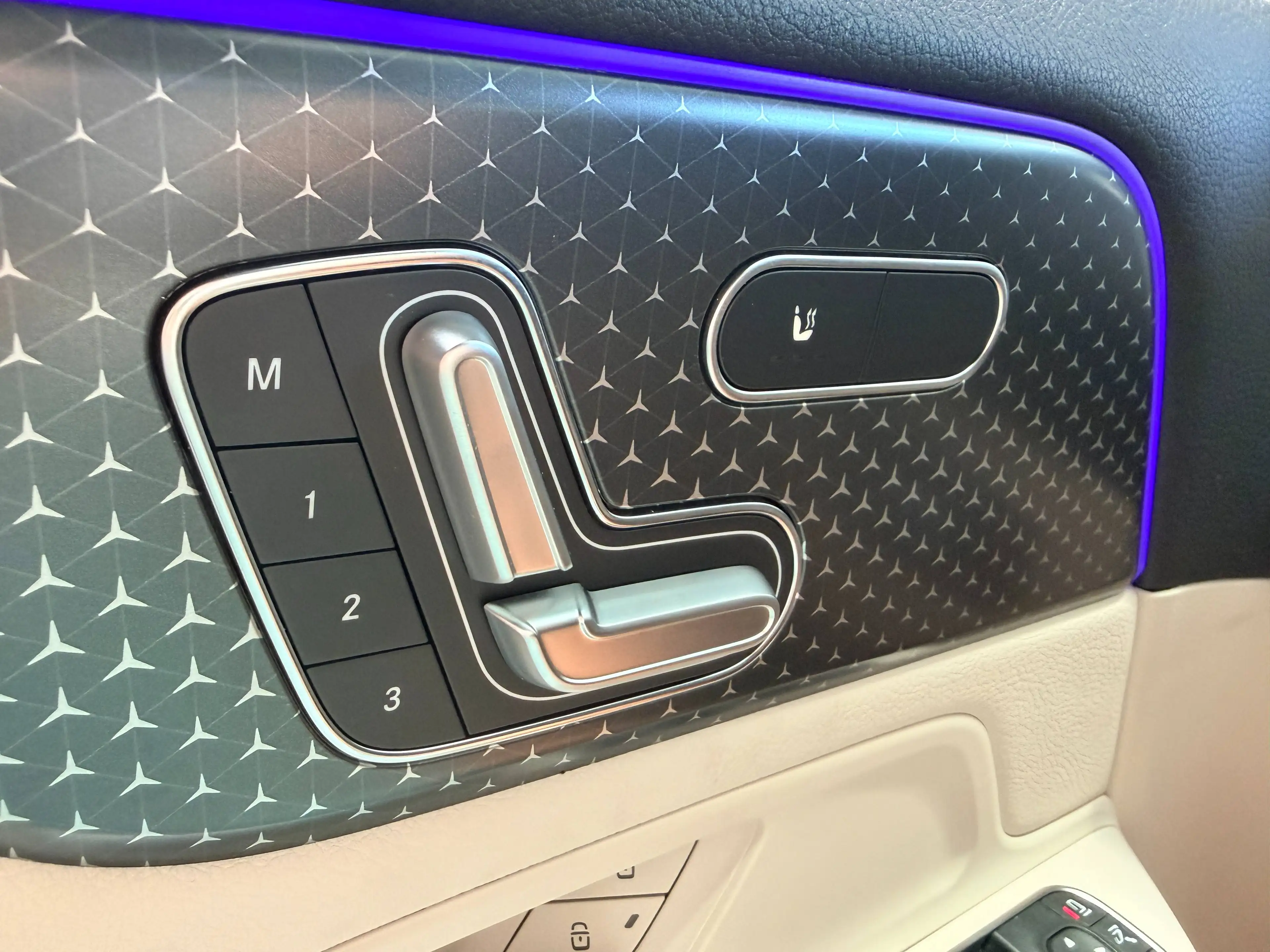 Mercedes-Benz GLA 250 GLA 250 e PHEV Business Line (160 kW) Business Line — photo 2