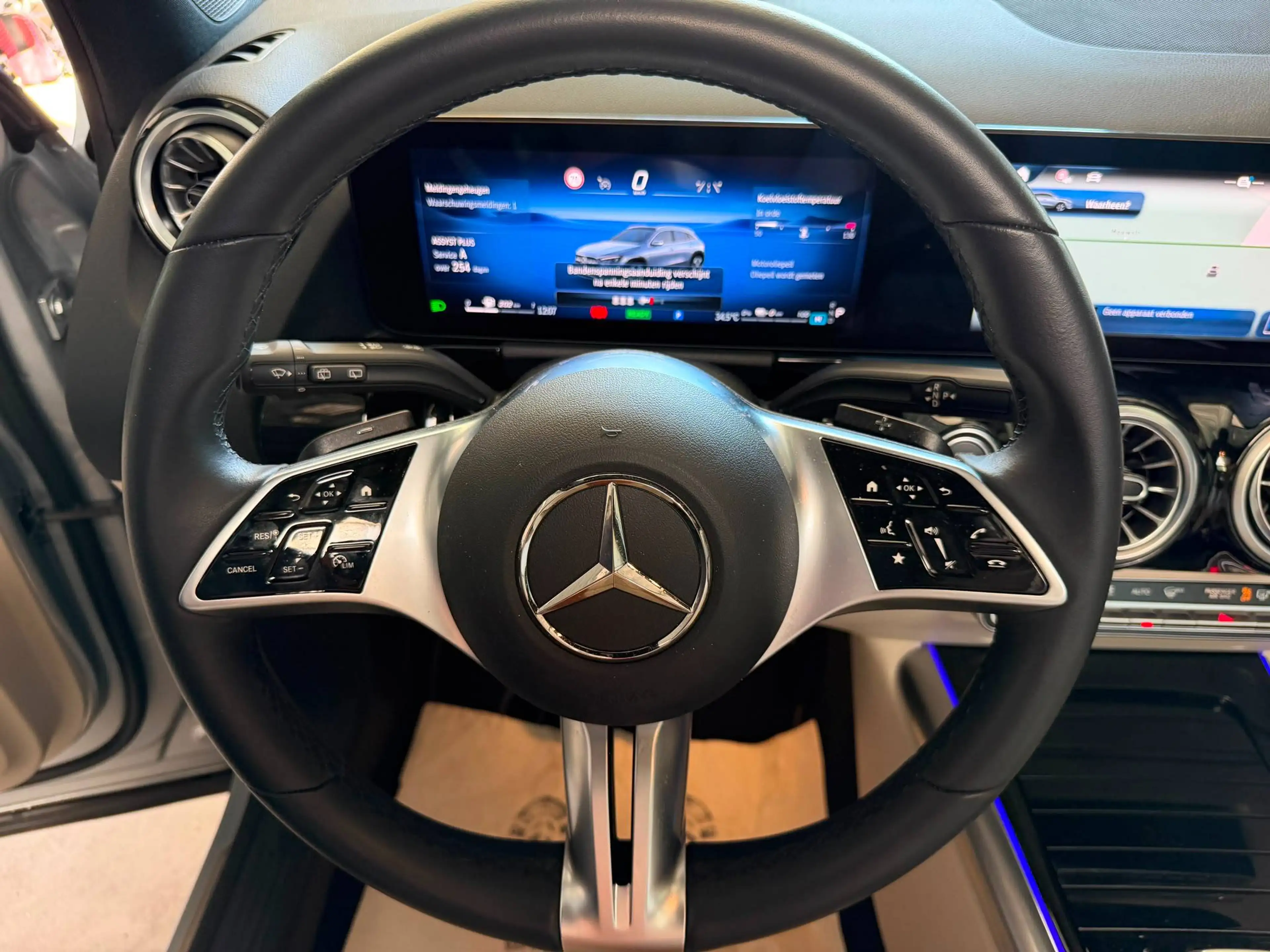 Mercedes-Benz GLA 250 GLA 250 e PHEV Business Line (160 kW) Business Line — photo 10