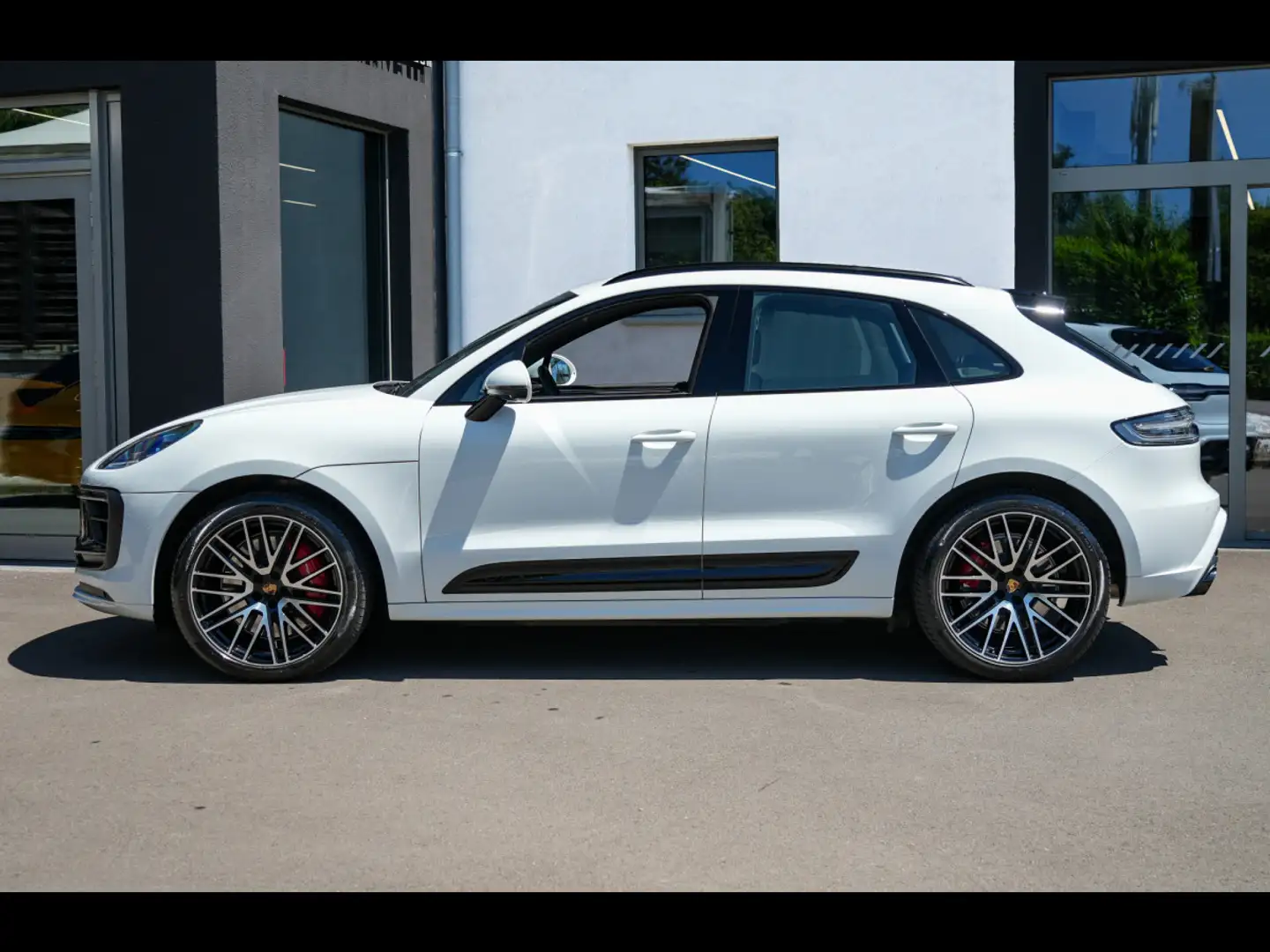 Porsche Macan III GTS PDK°CARBON°AHK°ACC°MATRIX°360°21''°CHRONO Blanc - 2