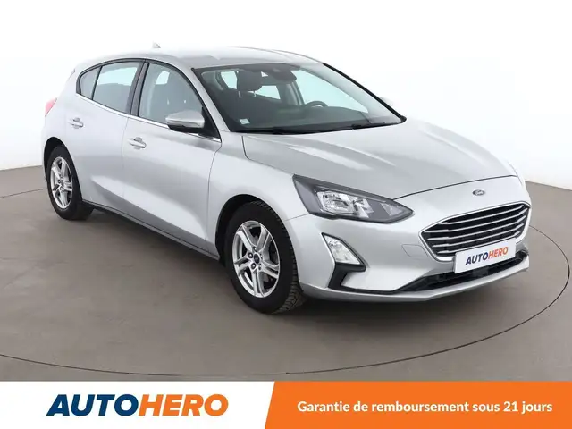 Ford Focus view 8