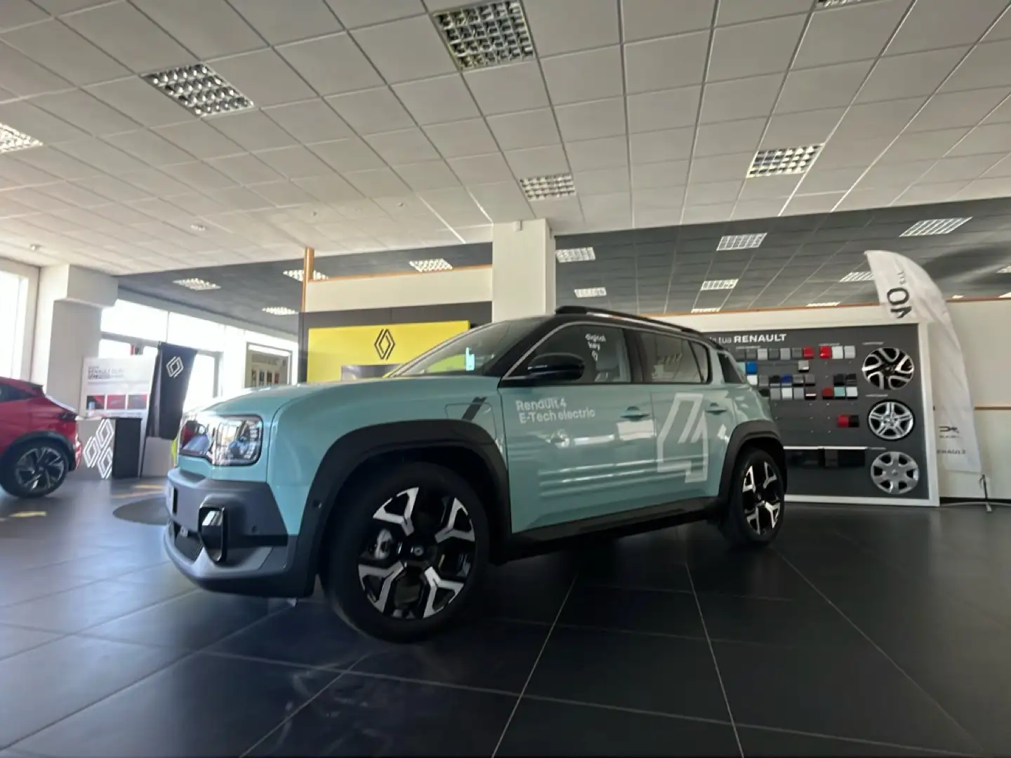 Renault R 4 techno 150 cv comfort range - 1