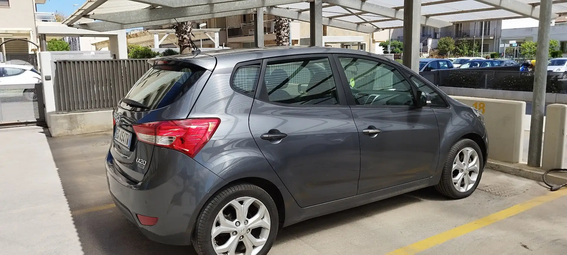 Hyundai iX20 - 1