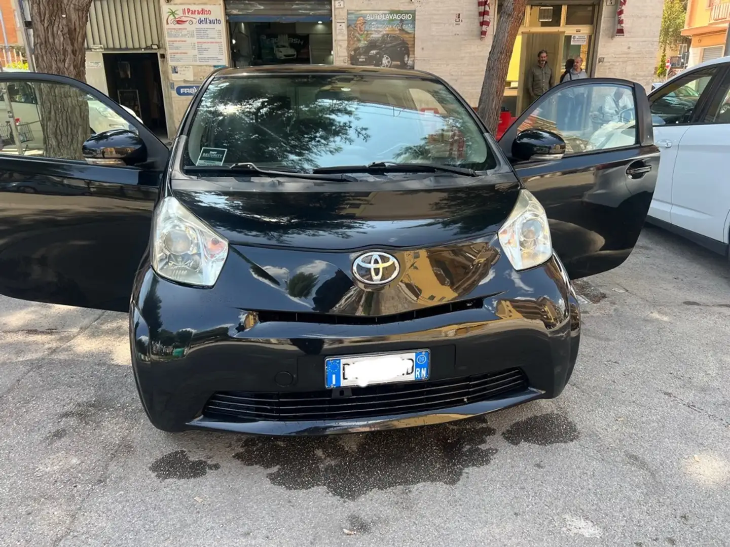 Toyota iQ 1.0 Sol cvt - 1