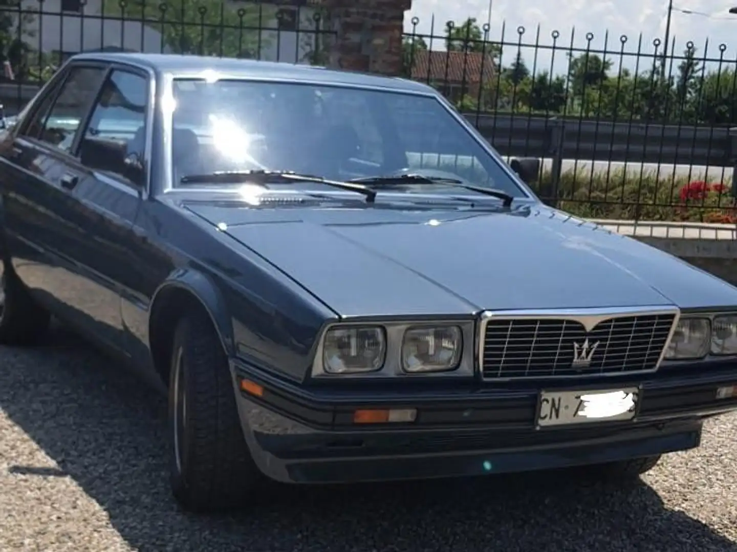 Maserati 420 Biturbo Niebieski - 2