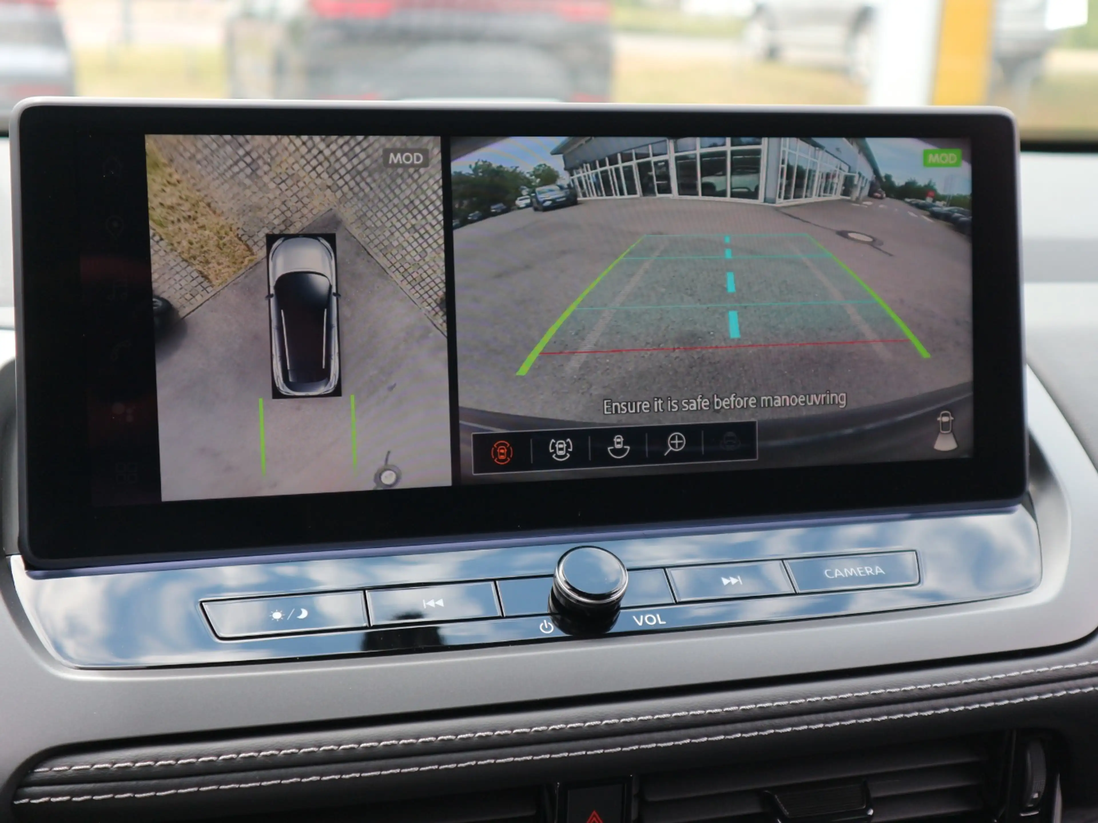 Nissan Qashqai TEKNA 1.3 MHEV Xtronic BOSE|SHZ|LHZ|360°| — photo 12