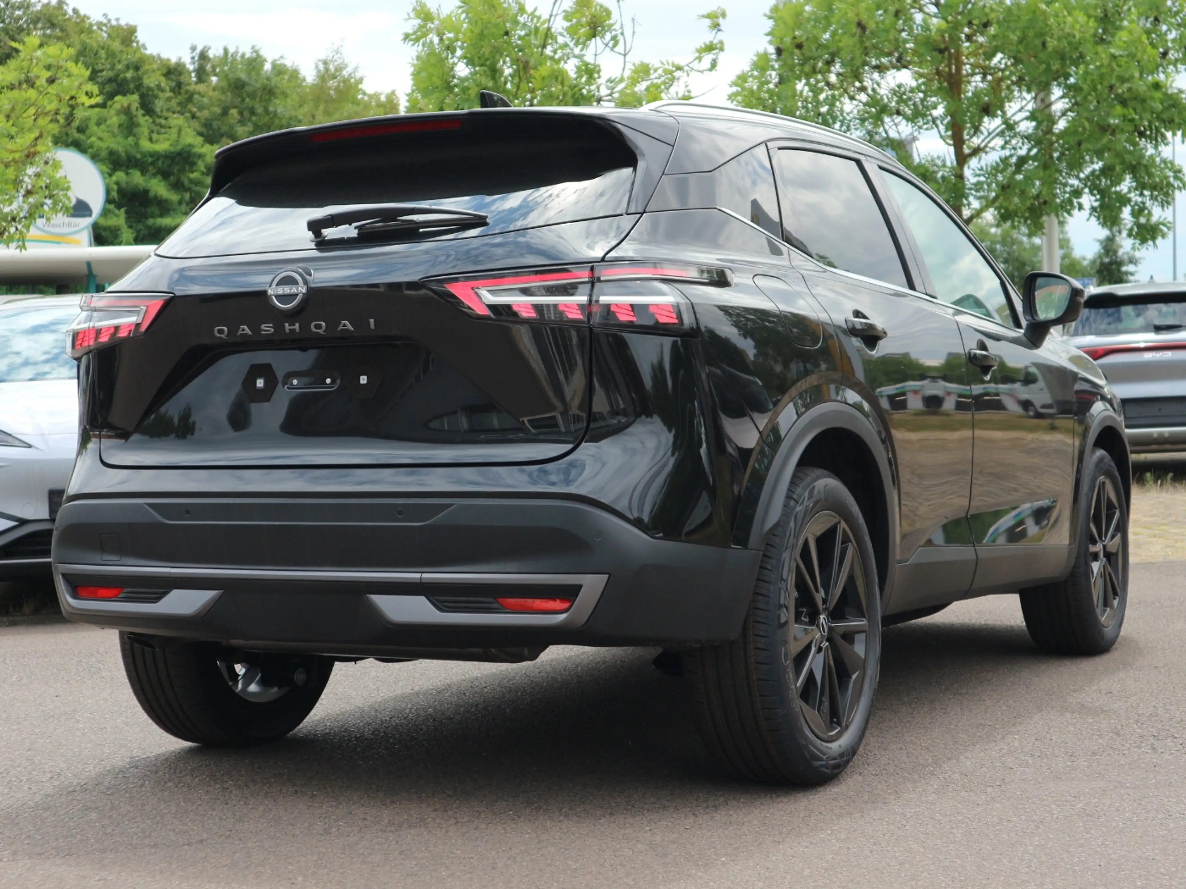 Nissan Qashqai TEKNA 1.3 MHEV Xtronic BOSE|SHZ|LHZ|360°| — photo 7