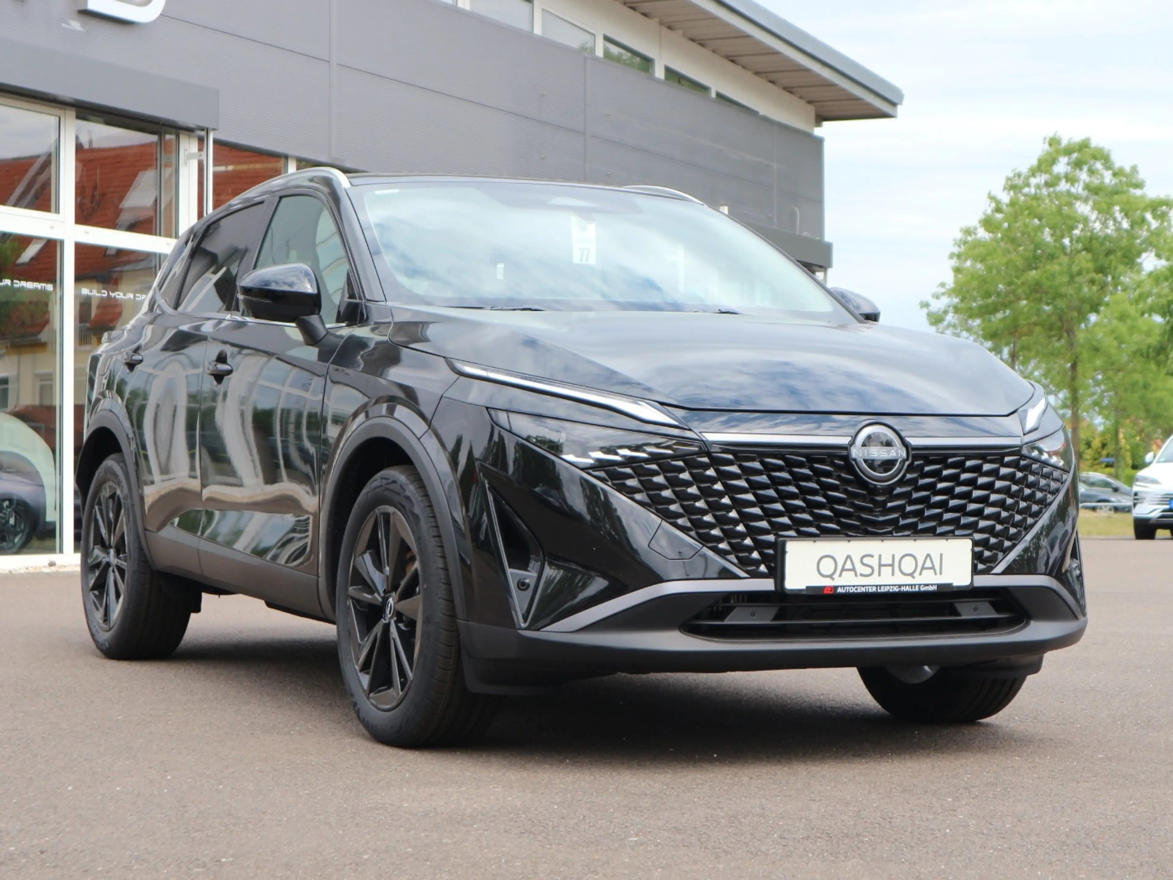 Nissan Qashqai TEKNA 1.3 MHEV Xtronic BOSE|SHZ|LHZ|360°| — photo 4