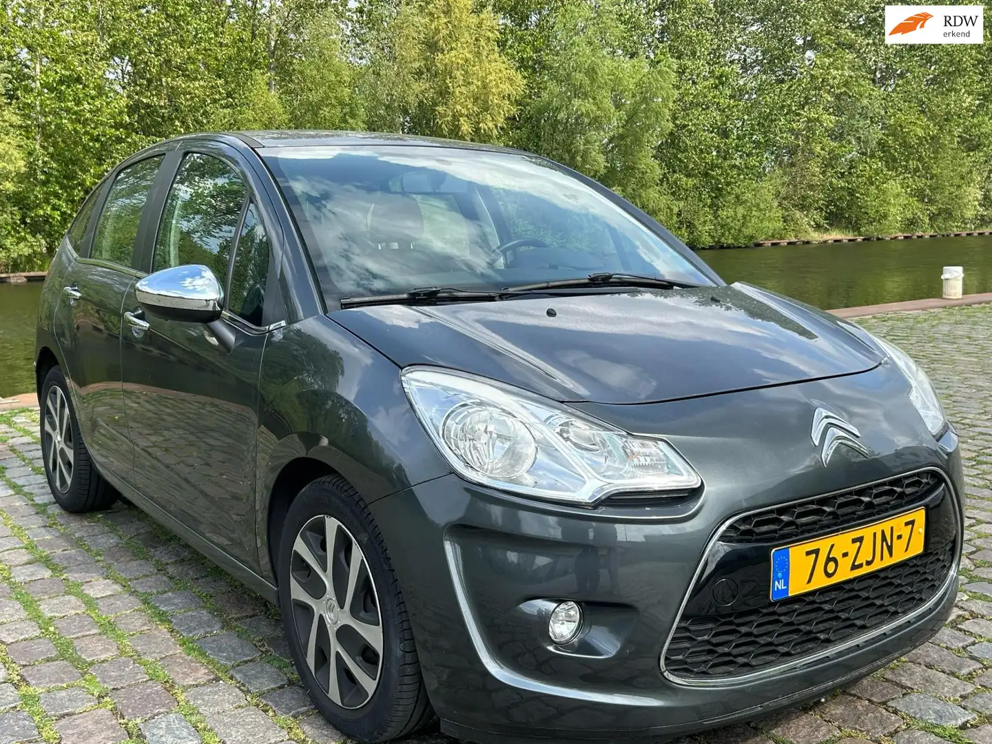 Citroen C3 1.2 VTi Collection airco elektrische ramen cv op a Grijs - 1