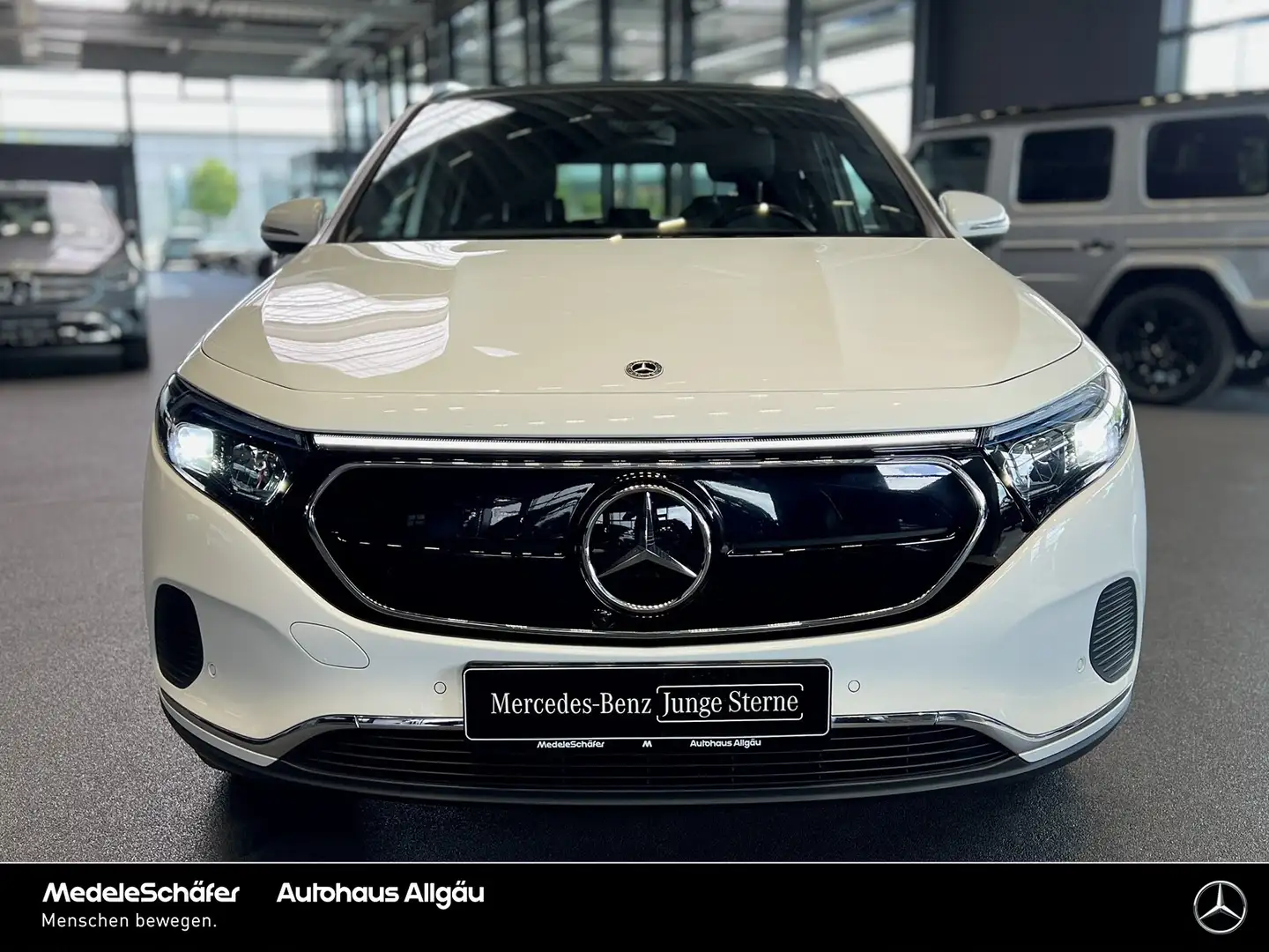 Mercedes-Benz EQA 300 EQA 300 4M Progressive Distronic Pano 360° Keyle Alb - 2