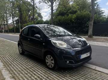 1.0i Active 2Tronic - Automaat - Facelift