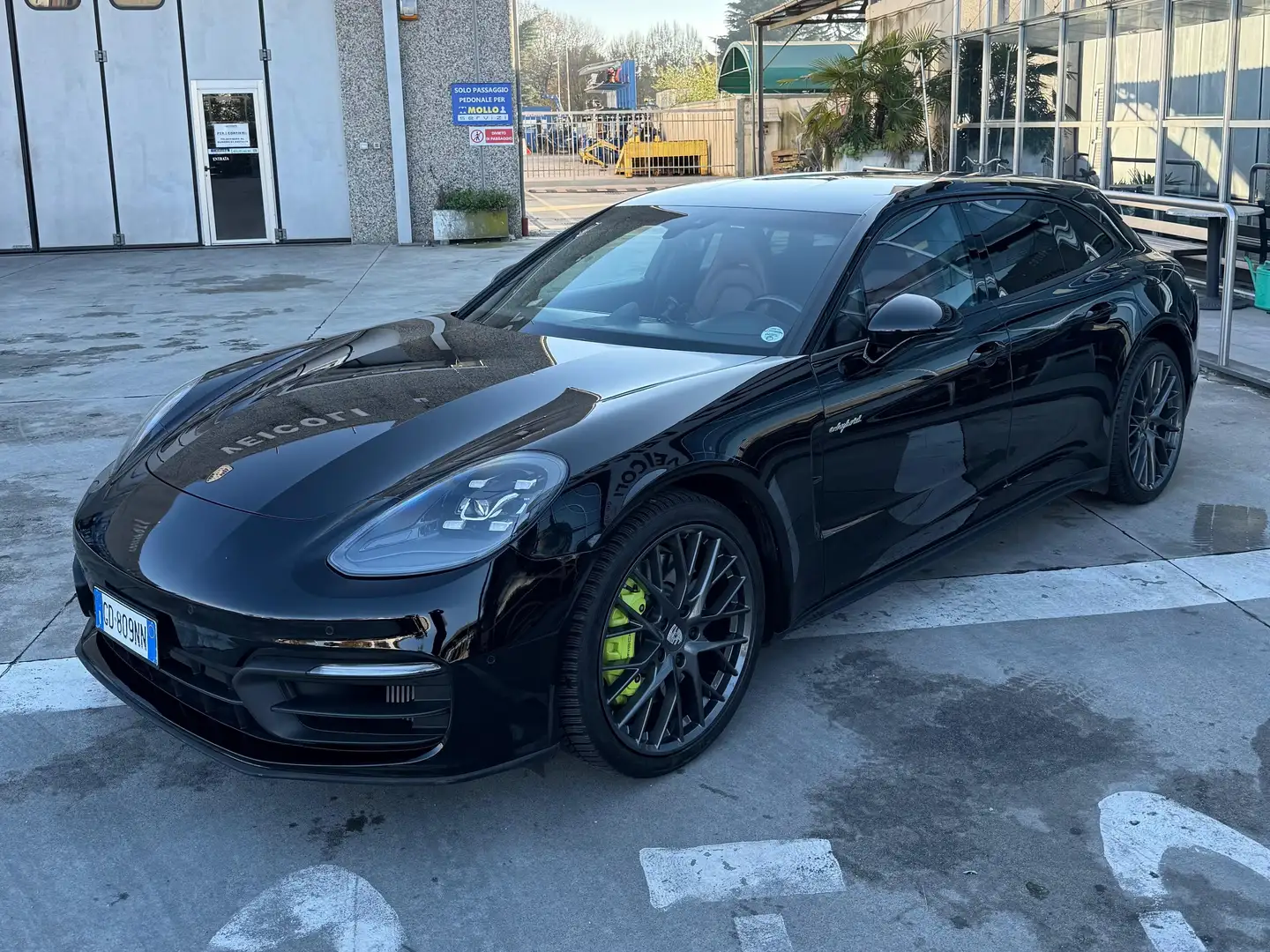 Porsche Panamera Panamera 4 Sport Turismo 2.9 e-hybrid Nero - 2