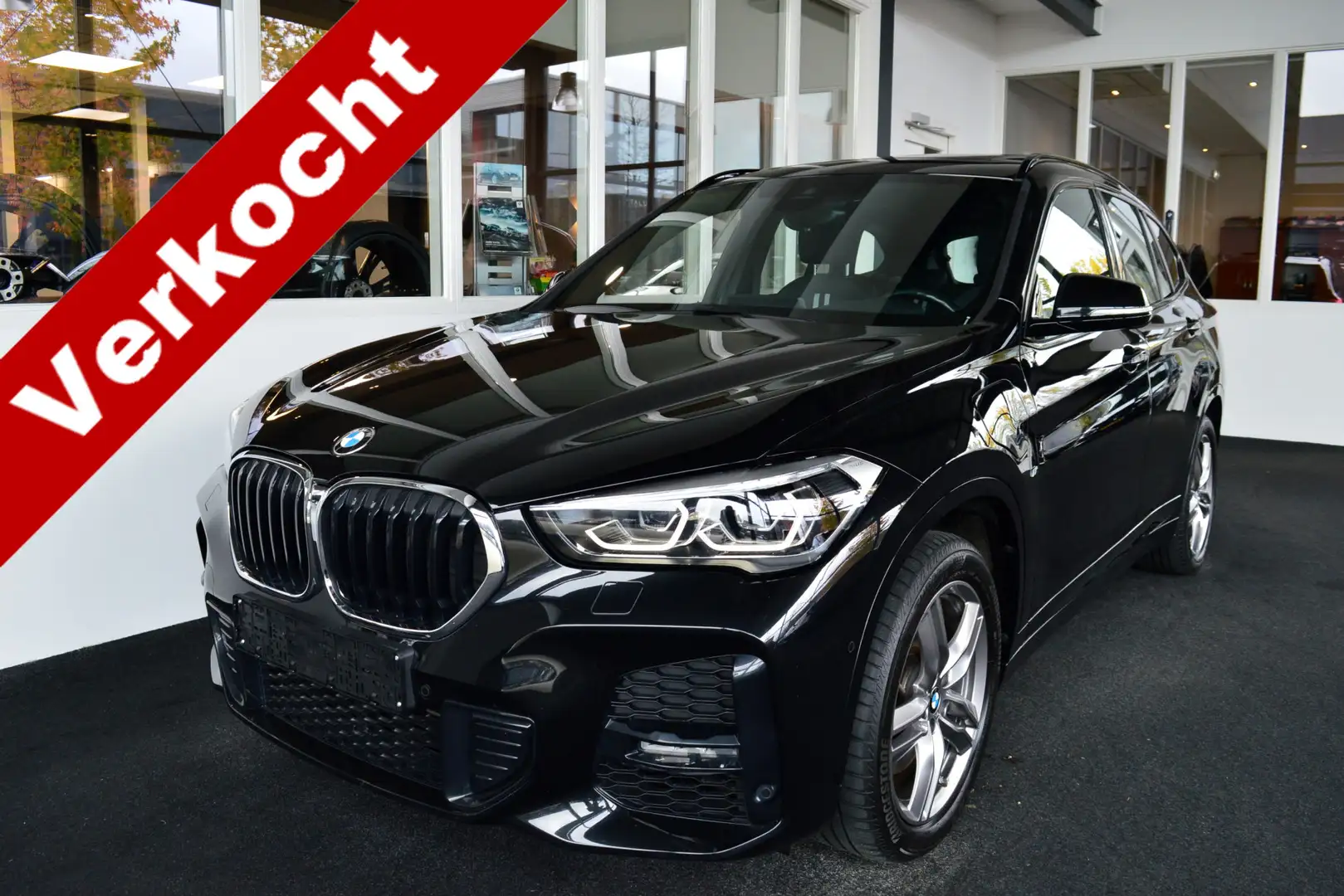 BMW X1 xDrive25e Hybride M-Sportedition Noir - 1