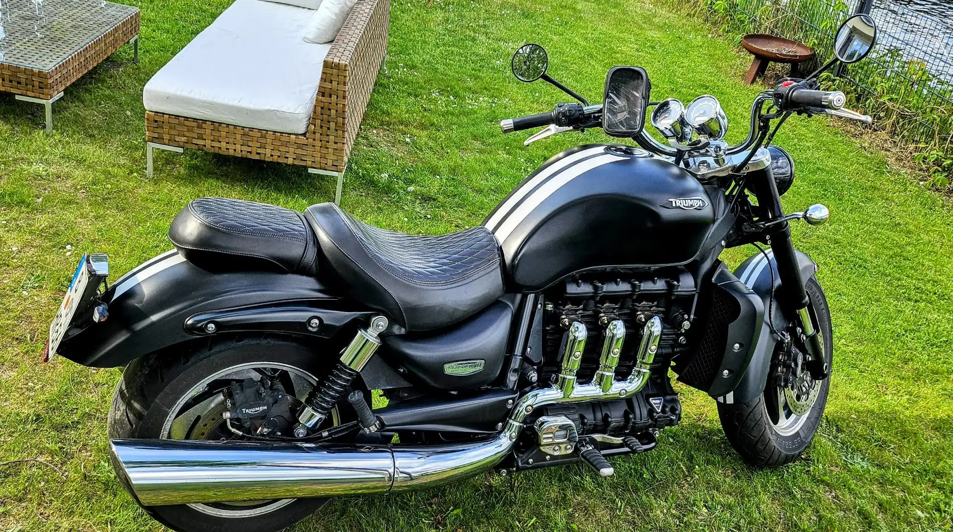 Triumph Rocket III Roadster Schwarz - 2