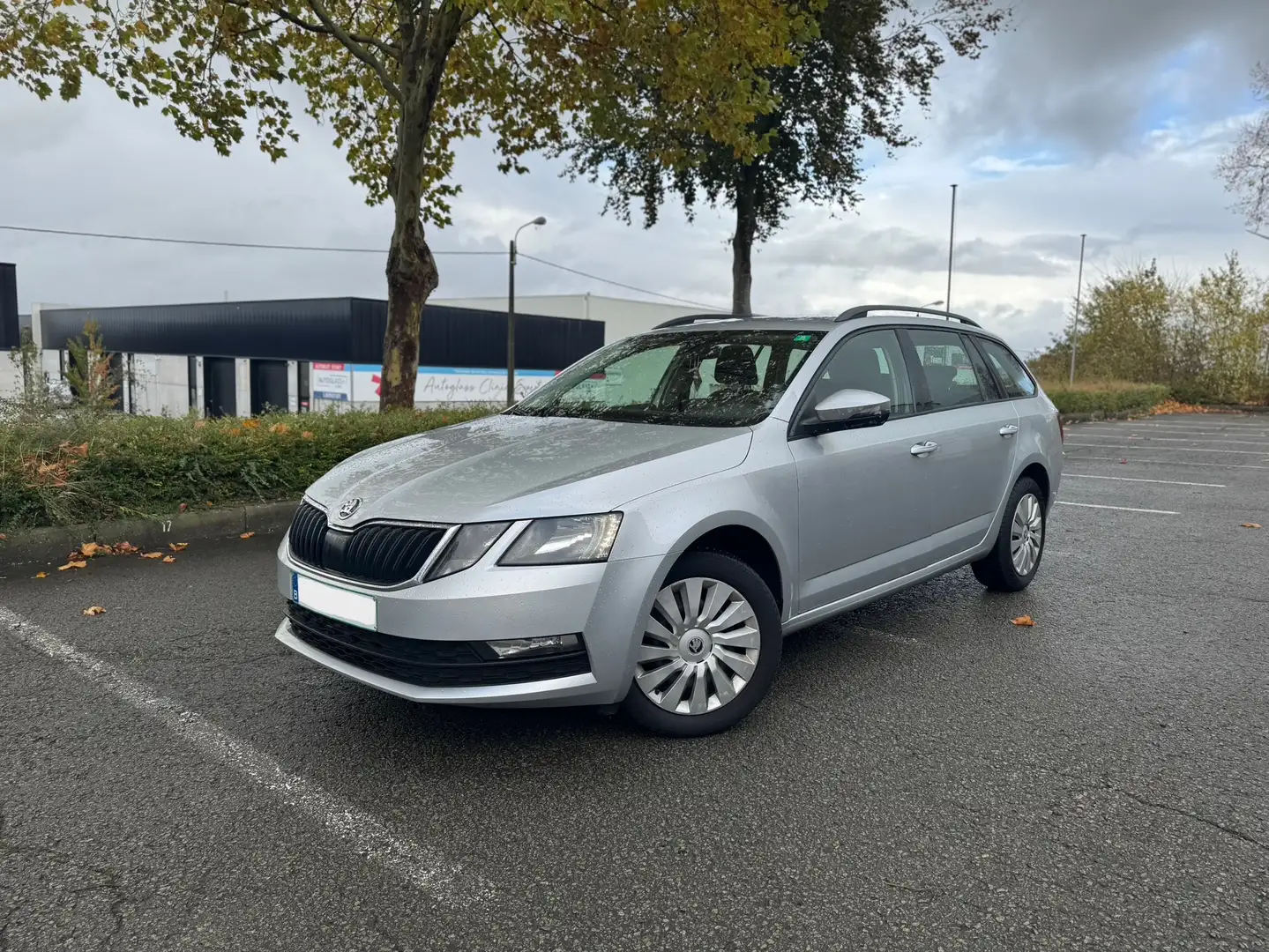 Skoda Octavia Octavia SW 1.0 TSI Ambition DSG (EU6.2) Argent - 1