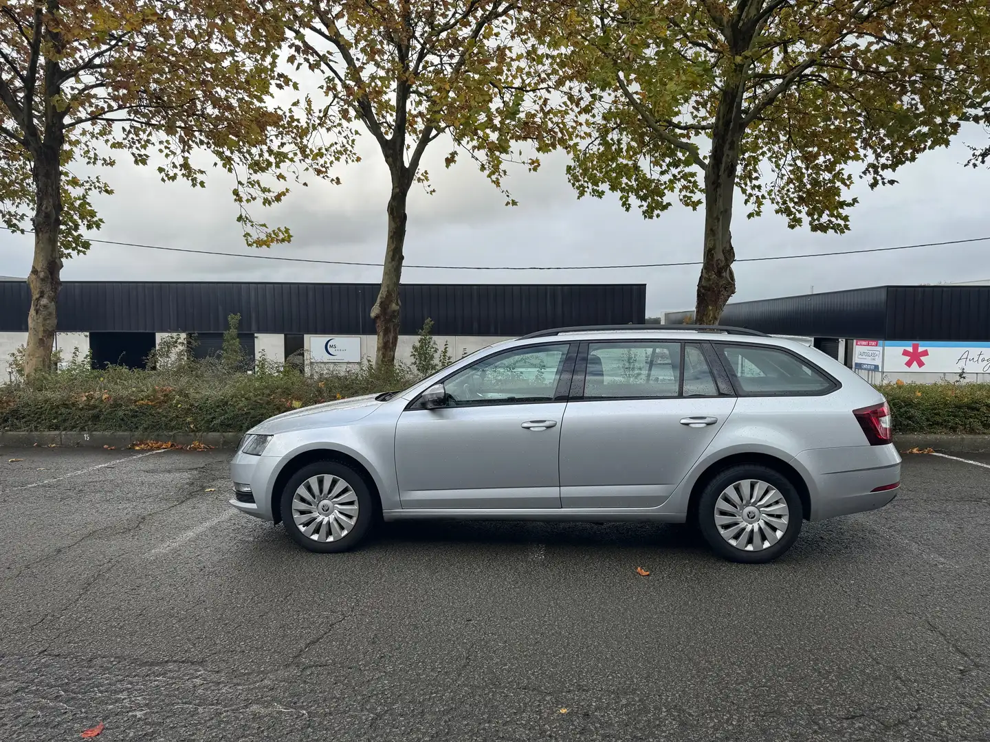 Skoda Octavia Octavia SW 1.0 TSI Ambition DSG (EU6.2) Argent - 2