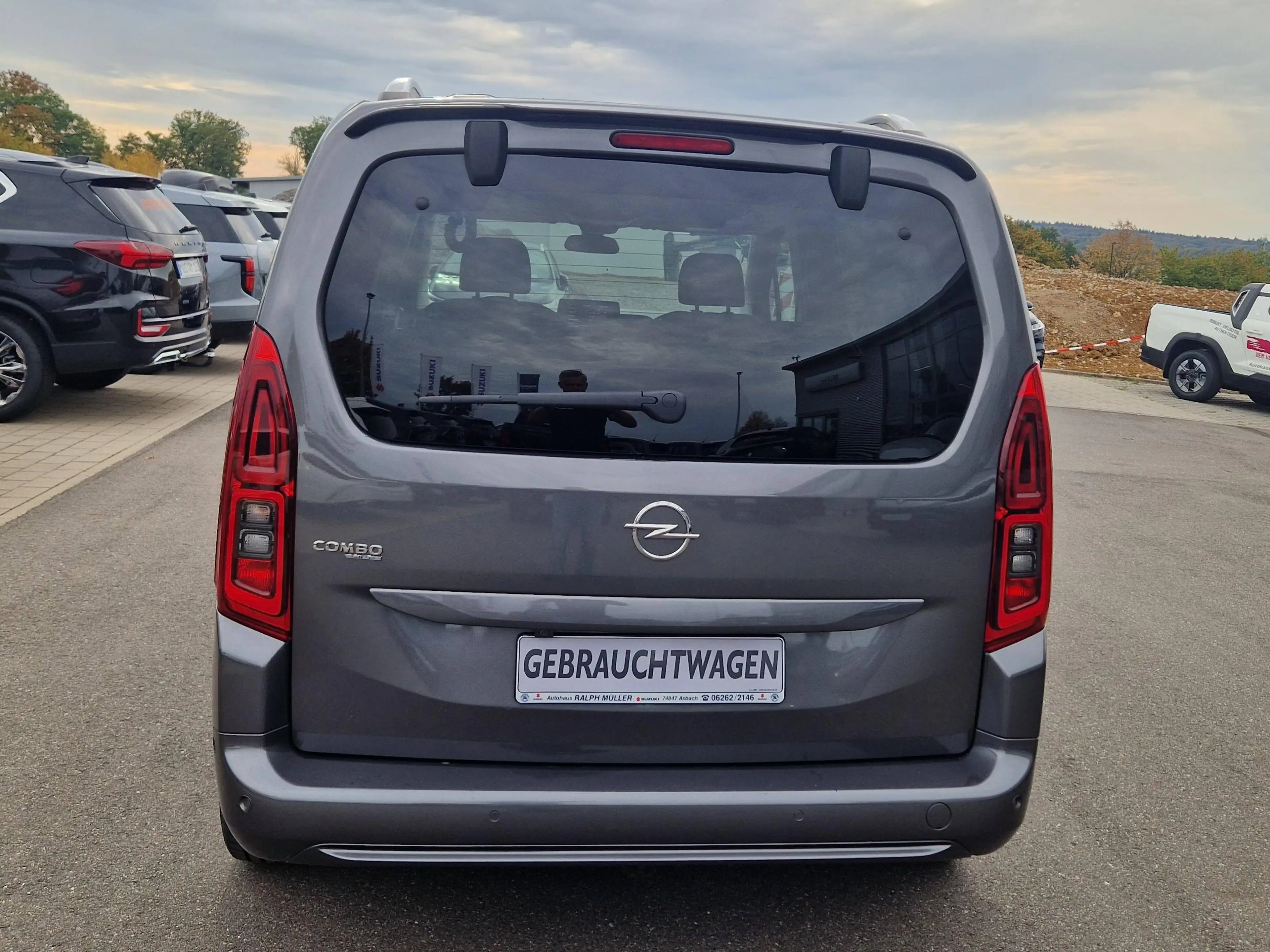 Opel Combo Life Innovation — photo 5