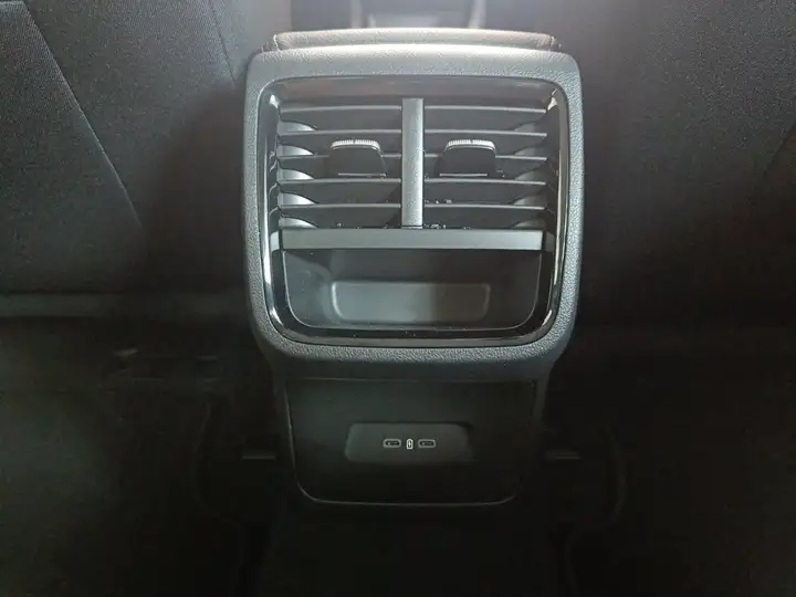 Škoda Octavia 2025, foto 17