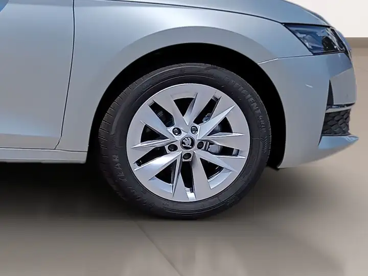 Škoda Octavia 2025, foto 19