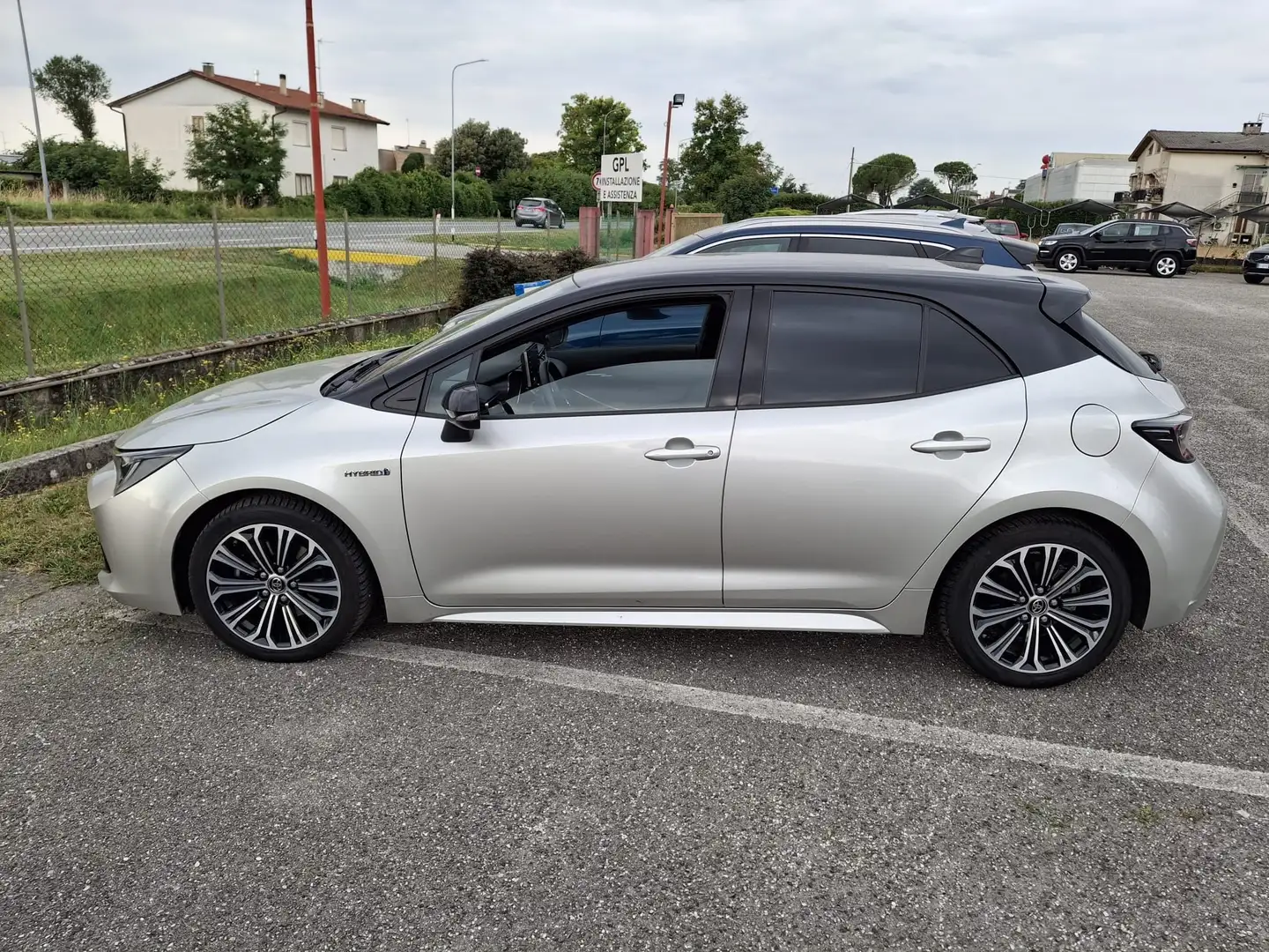 Toyota Corolla Corolla 2.0h Style cvt Argento - 2