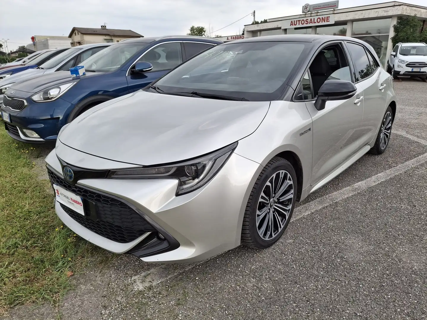 Toyota Corolla Corolla 2.0h Style cvt Argento - 1
