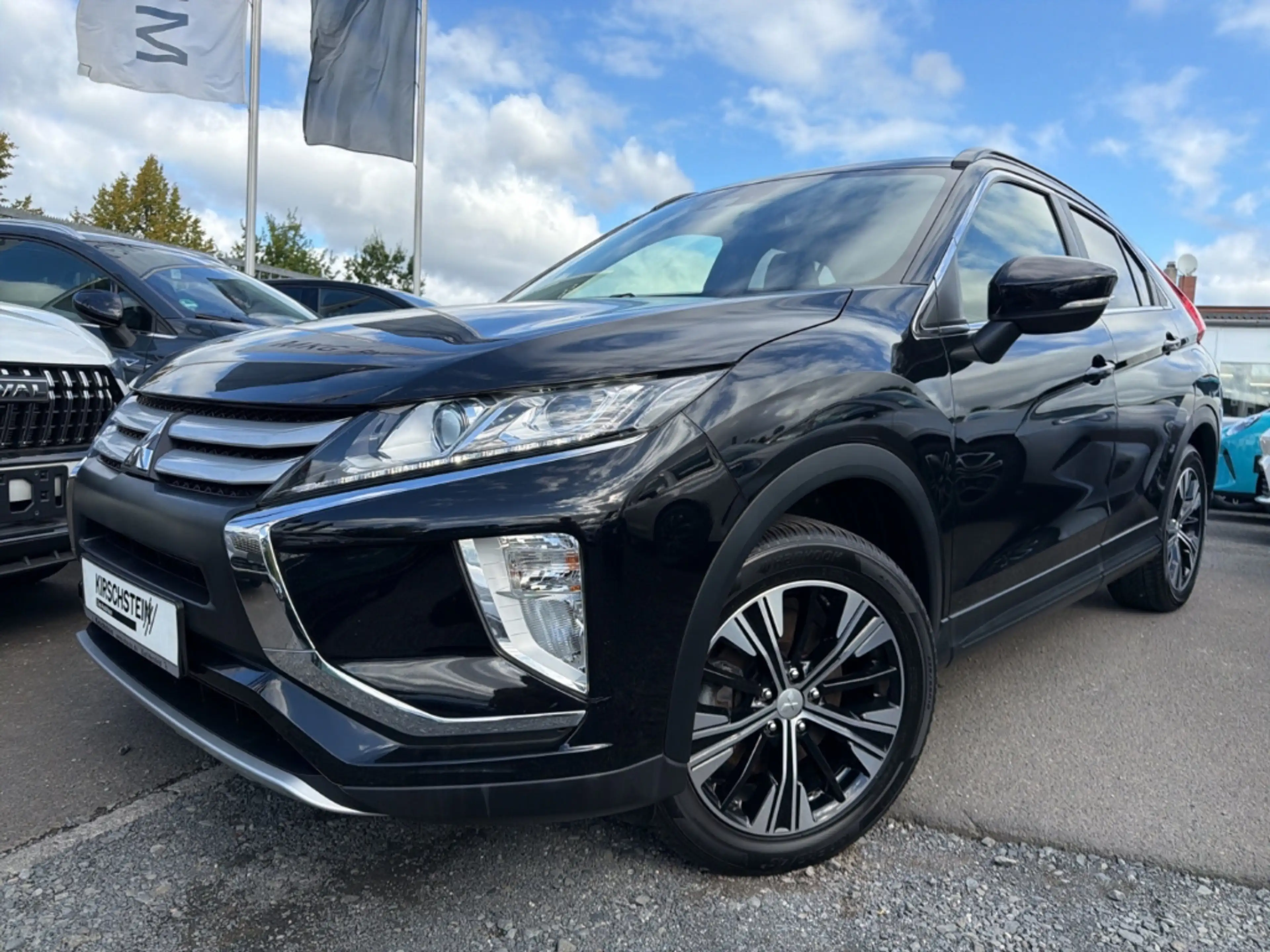 Mitsubishi Eclipse Cross Diamant Edition+ 2WD 1,5 MT App-Navi Kamera — photo 5