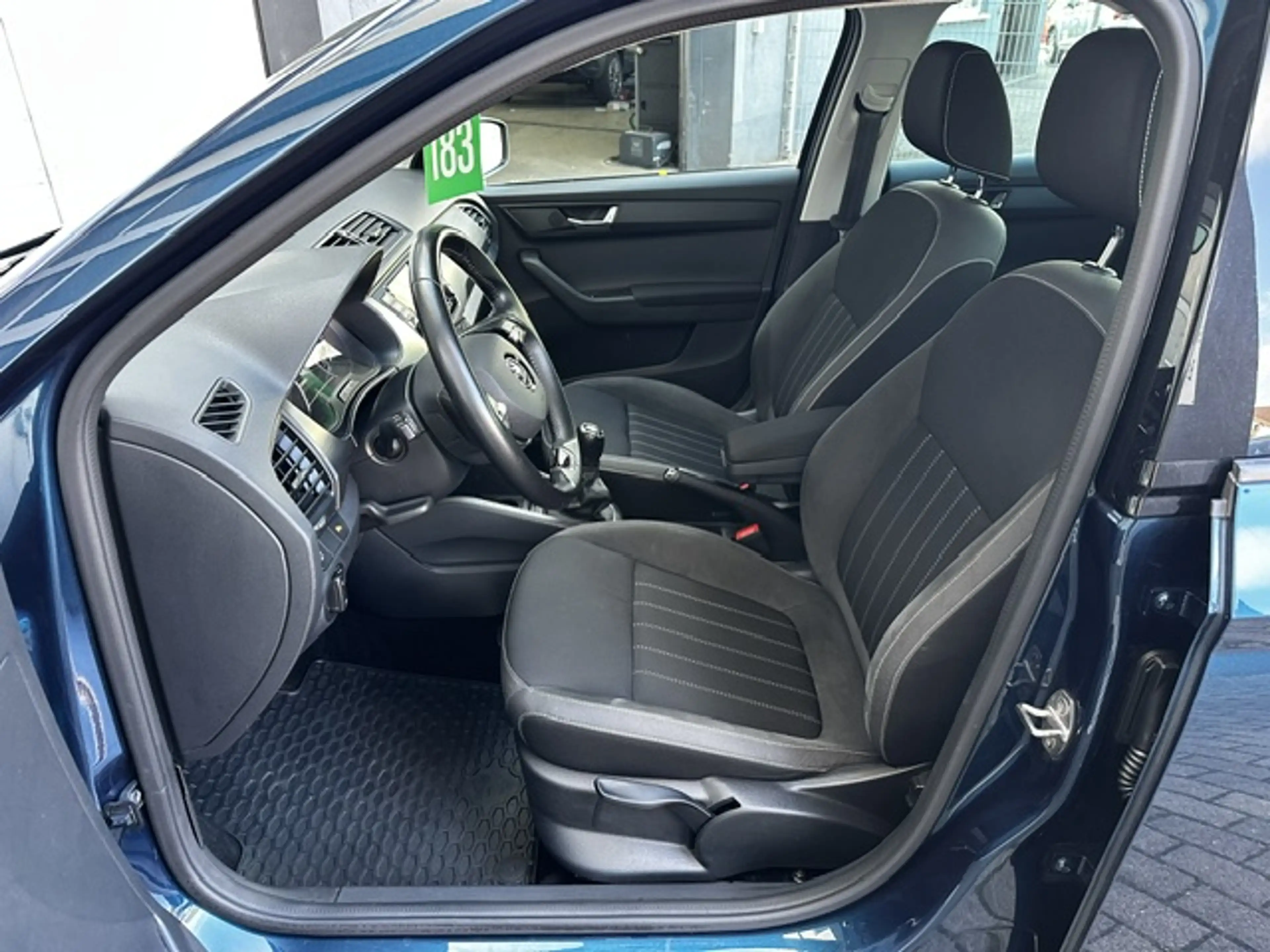 Skoda Fabia Style PDCvo+hi;KAMERA;KESSY — photo 6