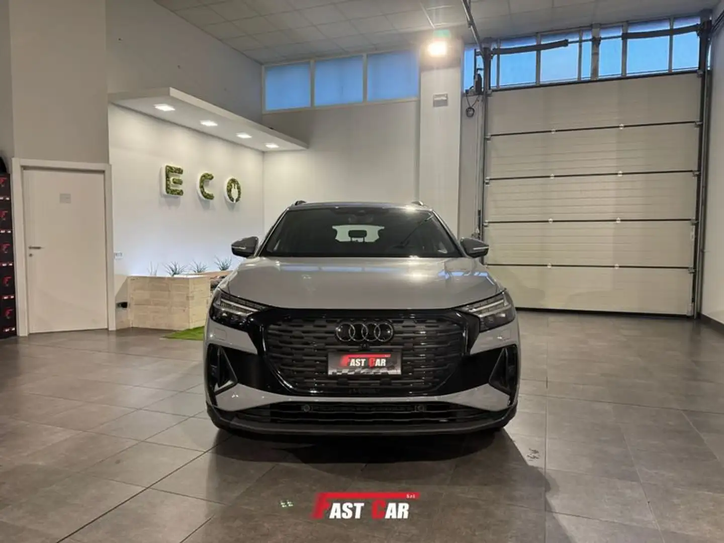 Audi Q4 e-tron Q4 45 e-tron S Line edition 105cv Grigio - 2