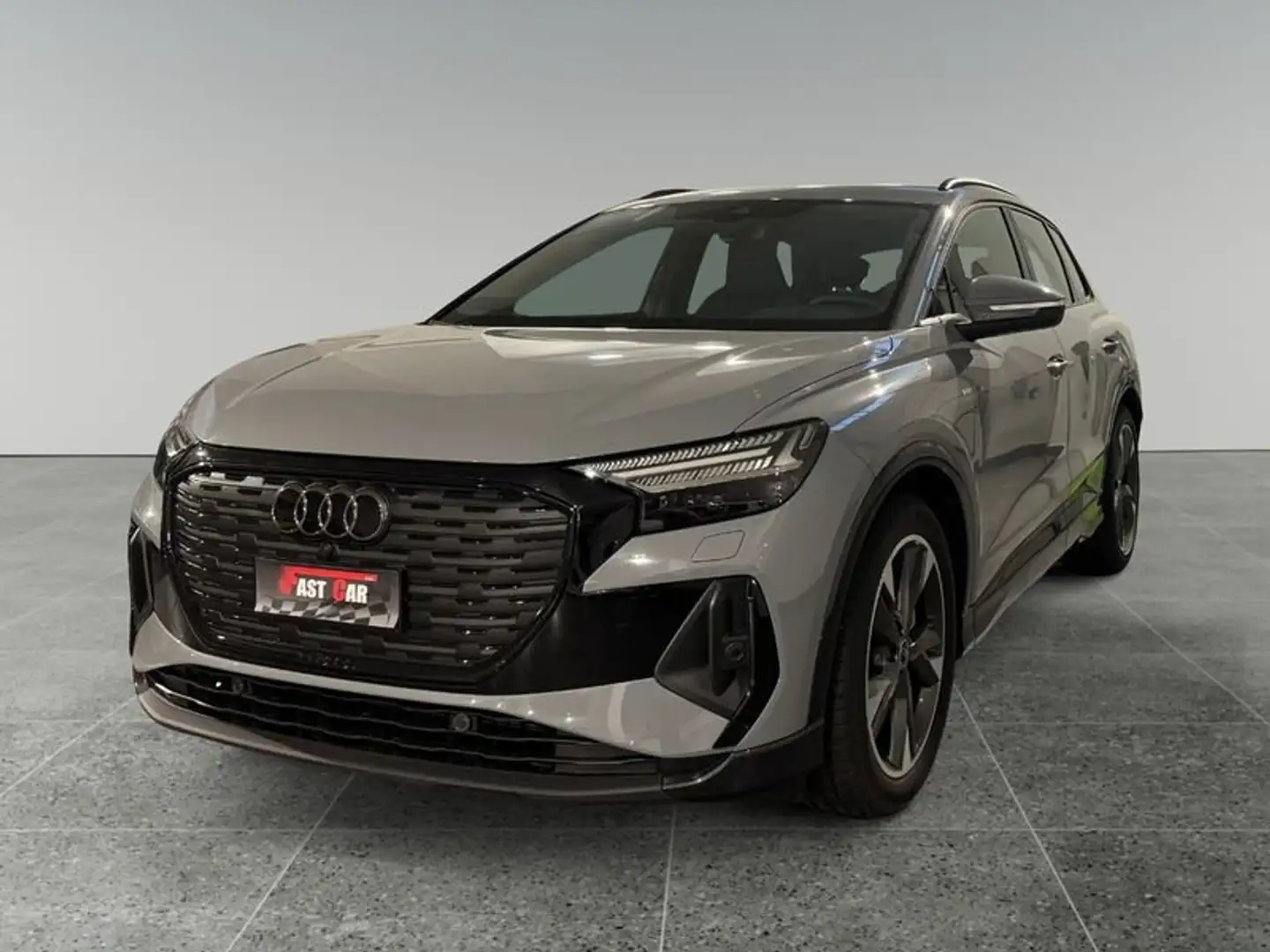 Audi Q4 e-tron Q4 45 e-tron S Line edition 105cv Grigio - 1