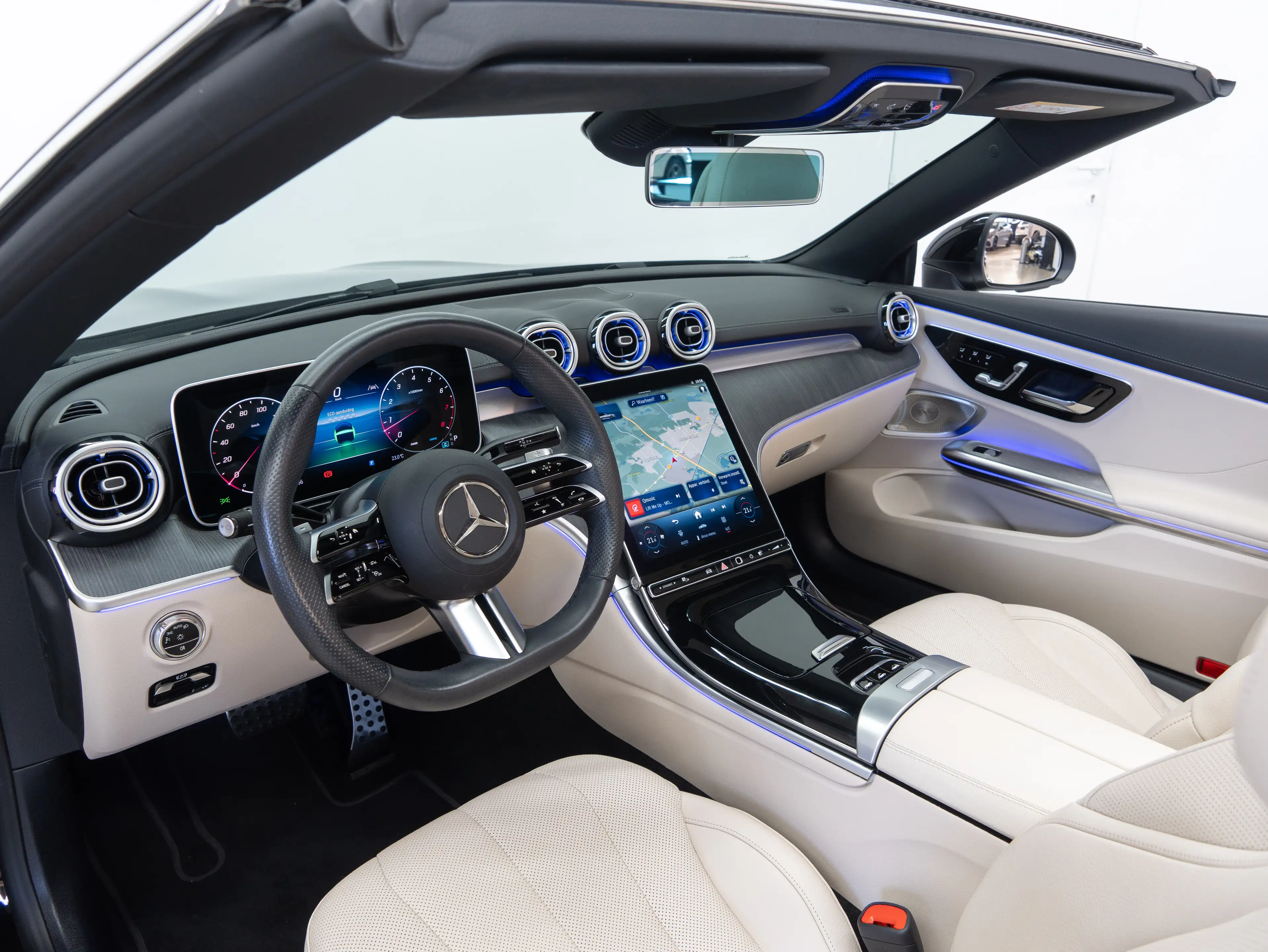 Mercedes-Benz CLE 300 4Matic AMG Premium Night *BEIGE LEDER* Burmester — photo 10