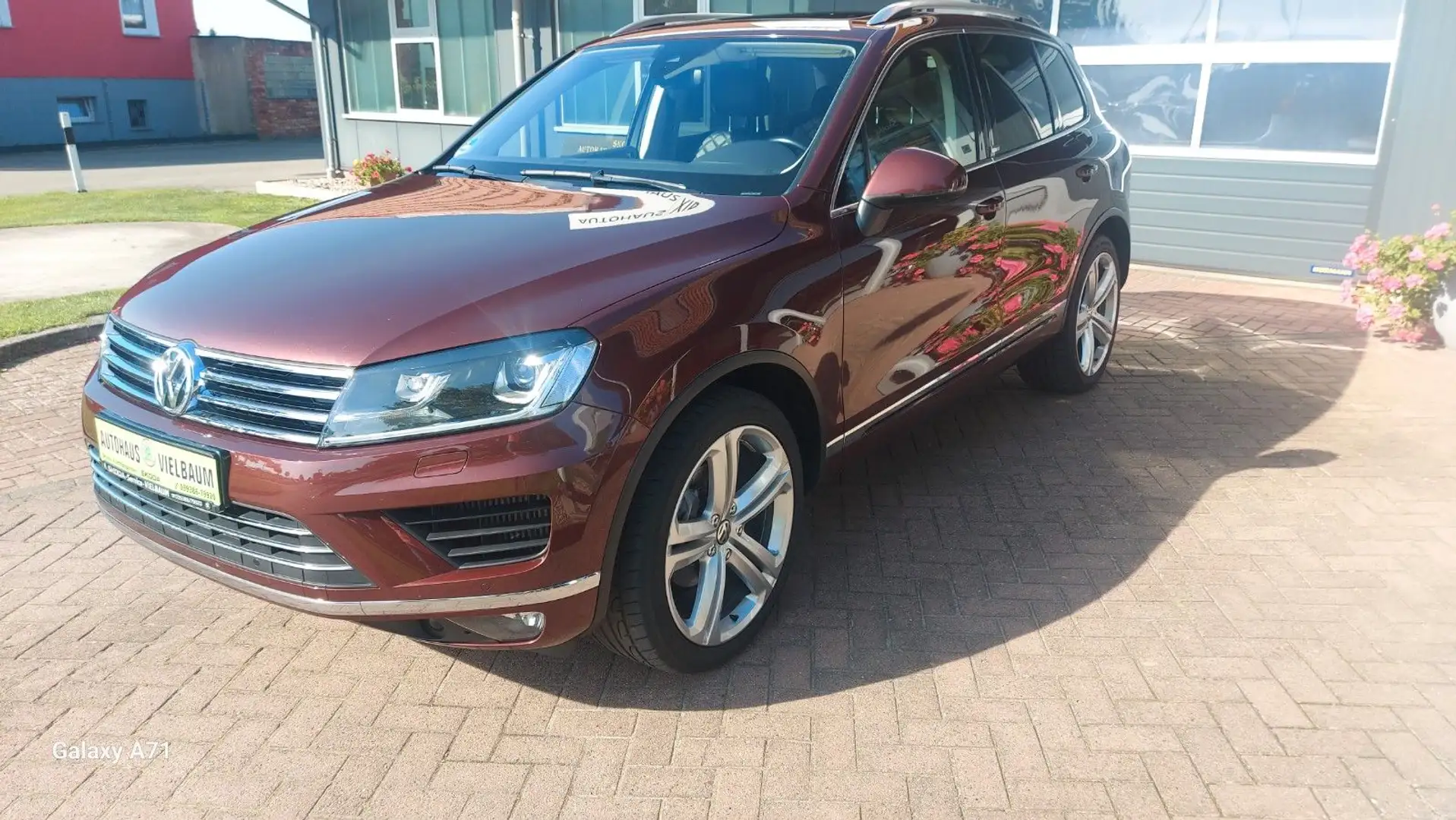 Volkswagen Touareg Rouge - 1