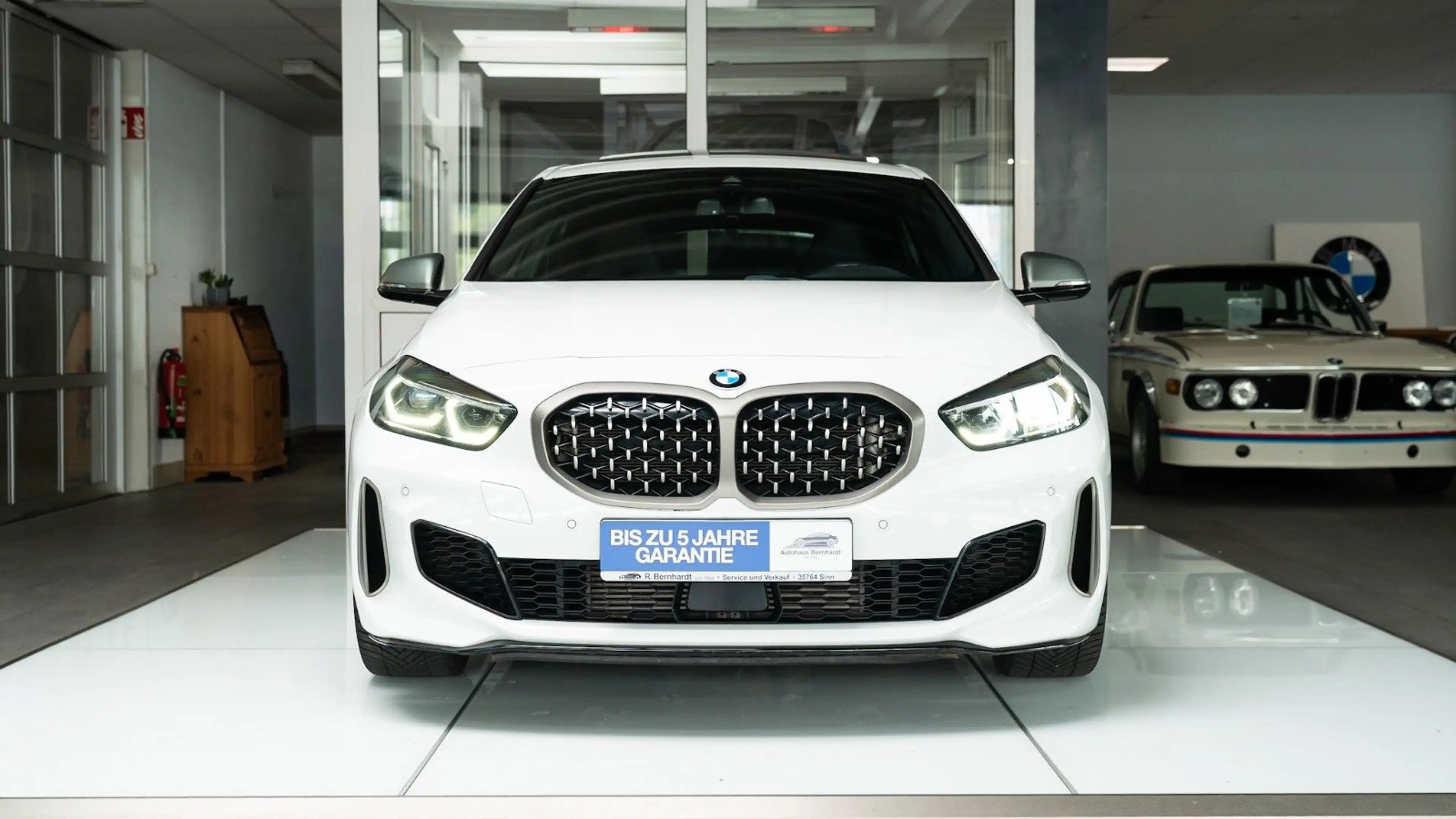 BMW 135 i  xDrive Harm&Kard PanoDach MSitz HeadUp — photo 2