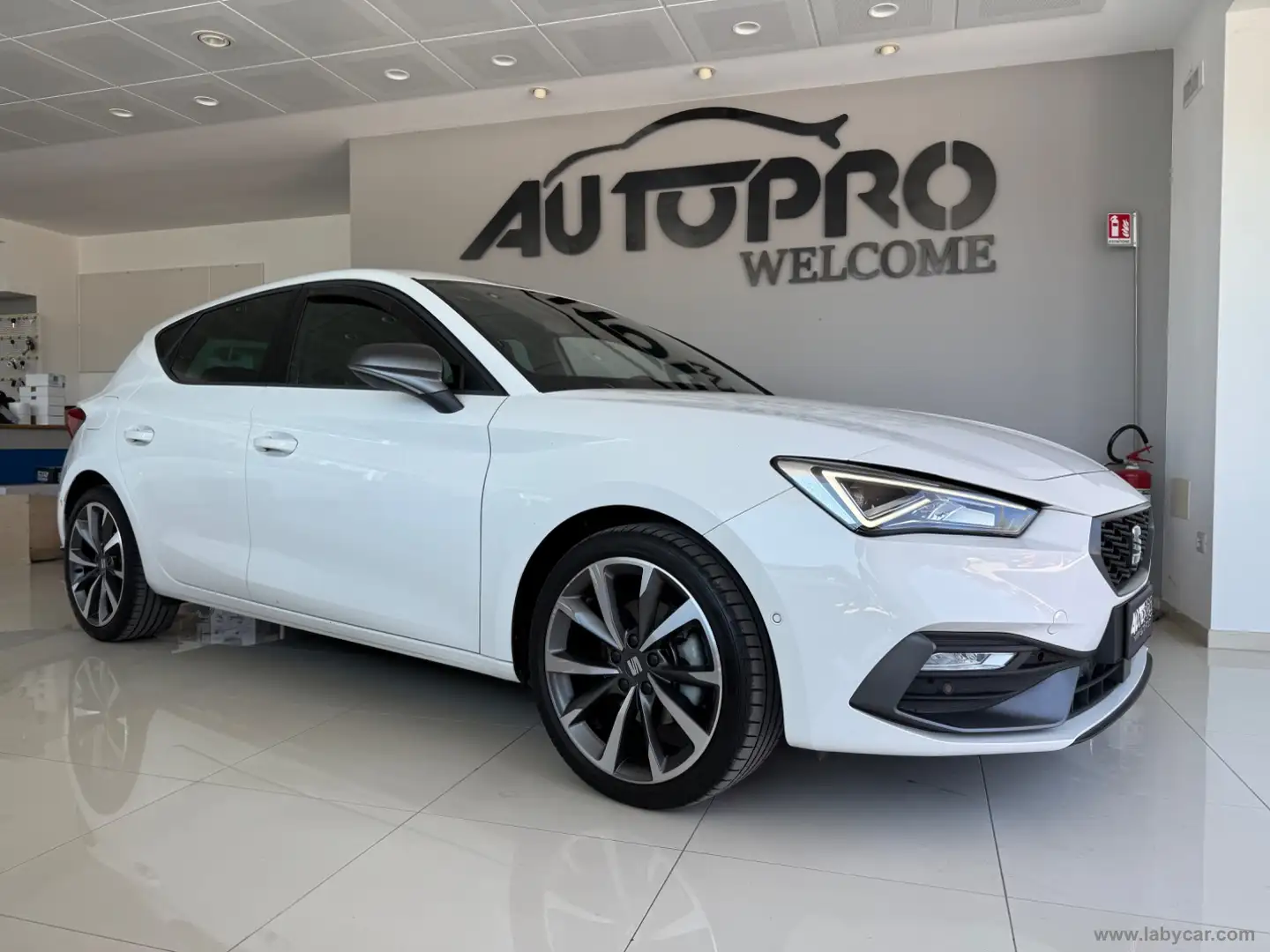 SEAT Leon 2.0 TDI FR Bianco - 2