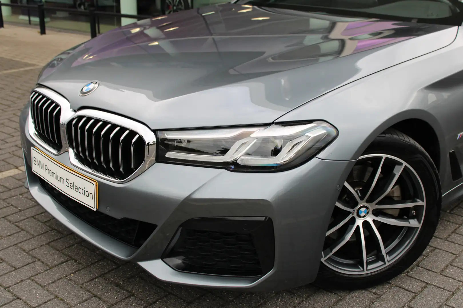 BMW 520 5 Serie 520i High Executive M Sport Automaat / Tre Gris - 2