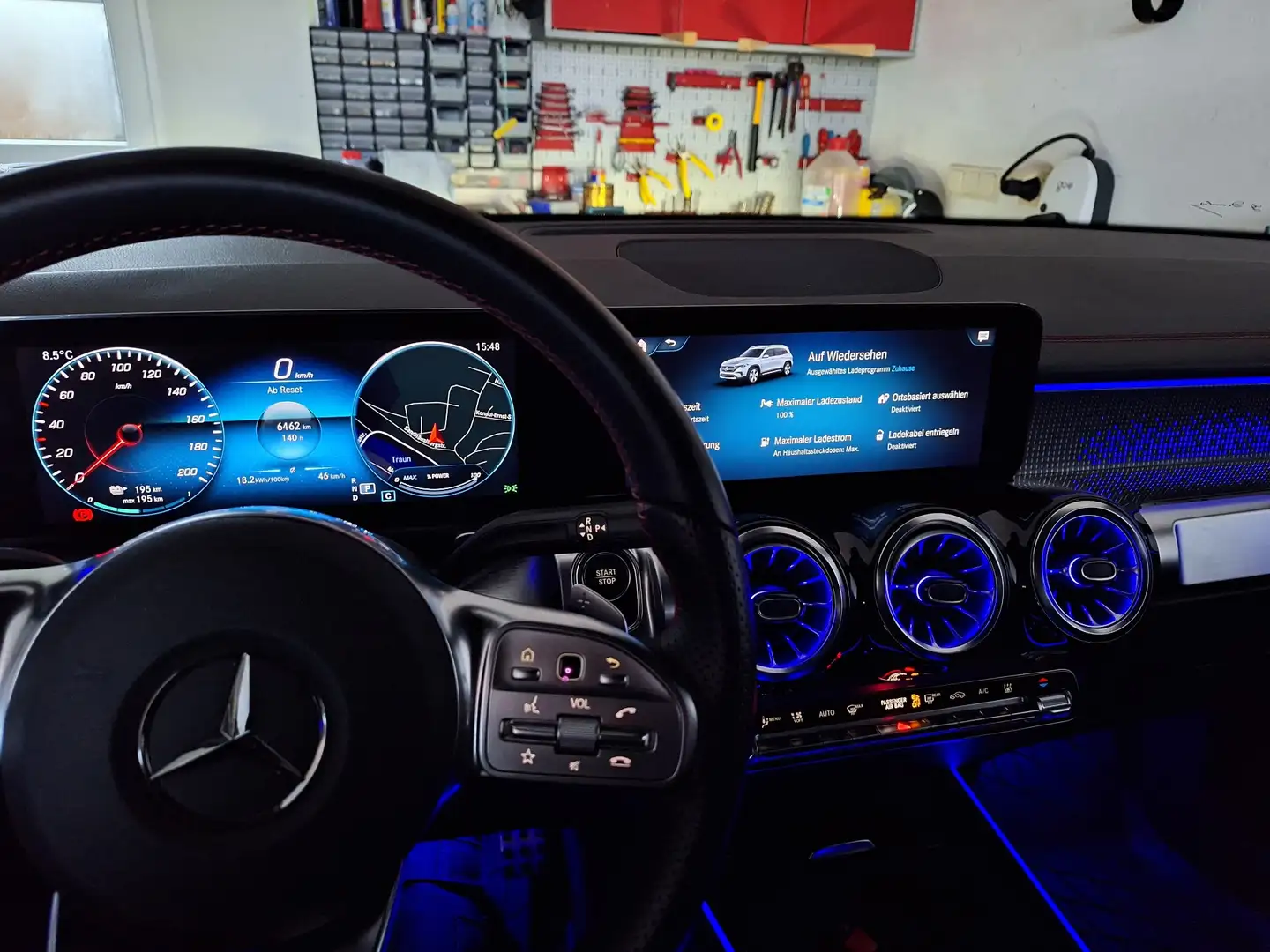 Mercedes-Benz EQB 300 4MATIC 66,5kWh Aut. 360°Kamera - 2