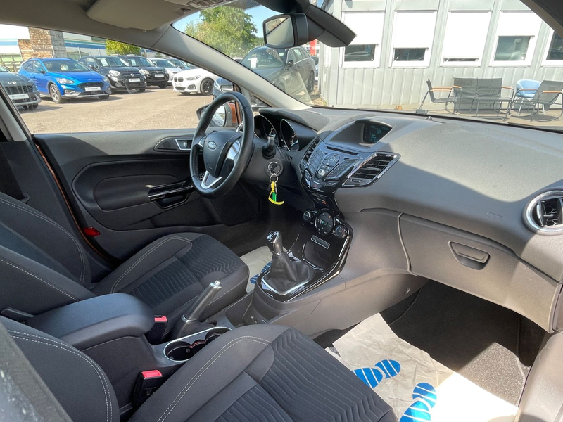 Ford Fiesta Titanium/Tüv/Garantie/1-Hand — photo 12