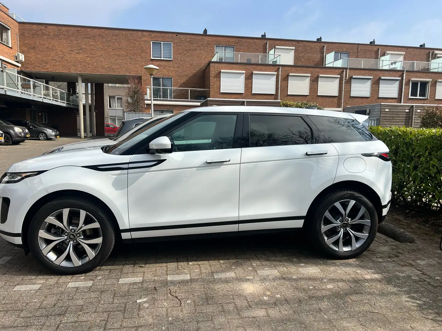 Land Rover Range Rover Evoque Plug in Hybride/ 1.5 P300e AWD Autob. Wit - 2