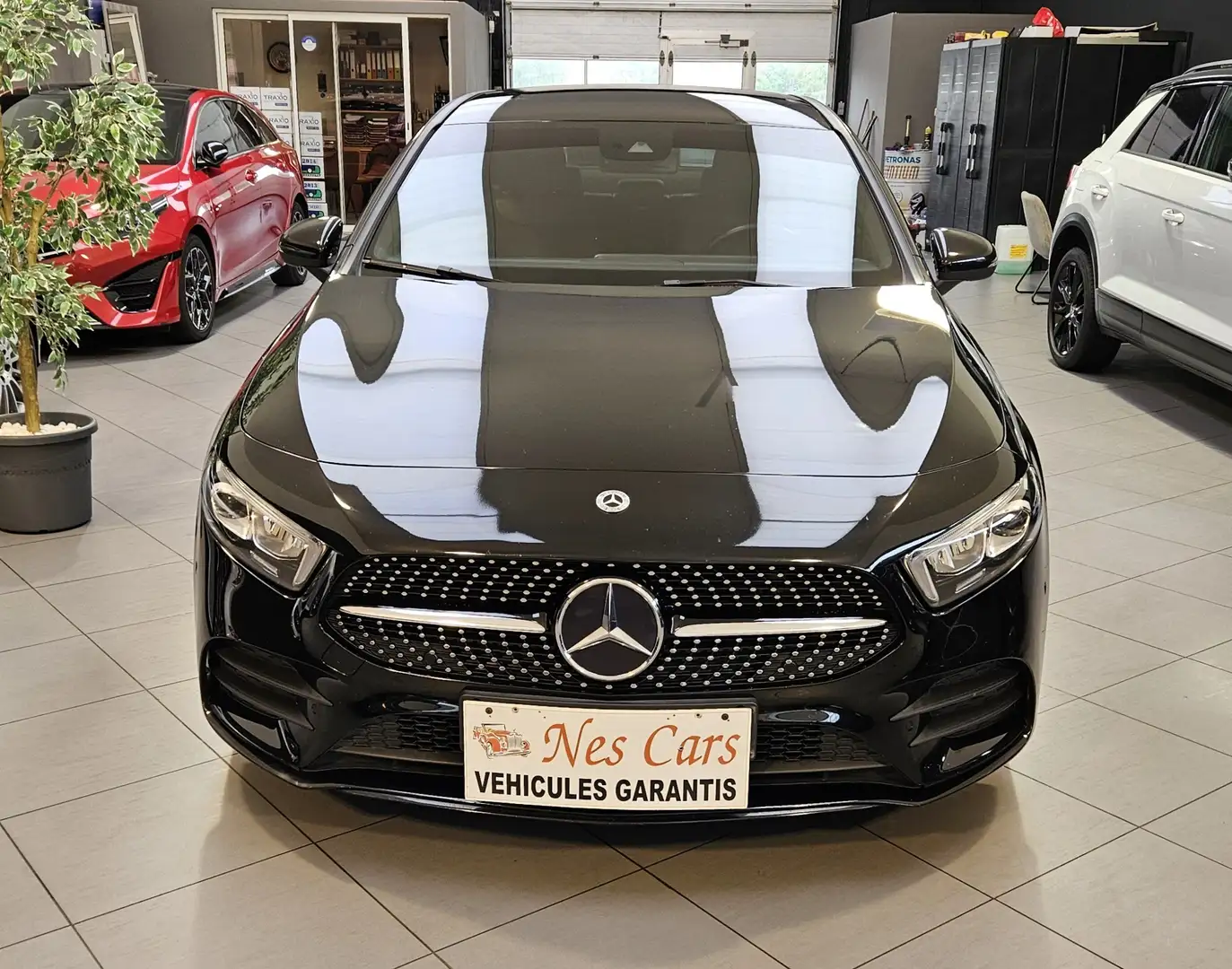 Mercedes-Benz A 180 D PACK AMG ,CUIR,GPS,LED,CARMERA,GARANTIE 1 AN Noir - 2