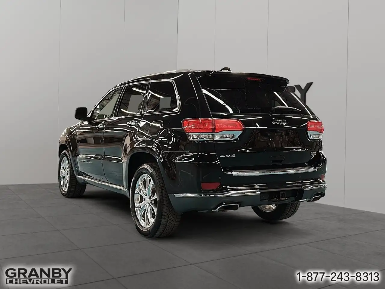 Jeep Grand Cherokee снимка Jeep Grand Cherokee