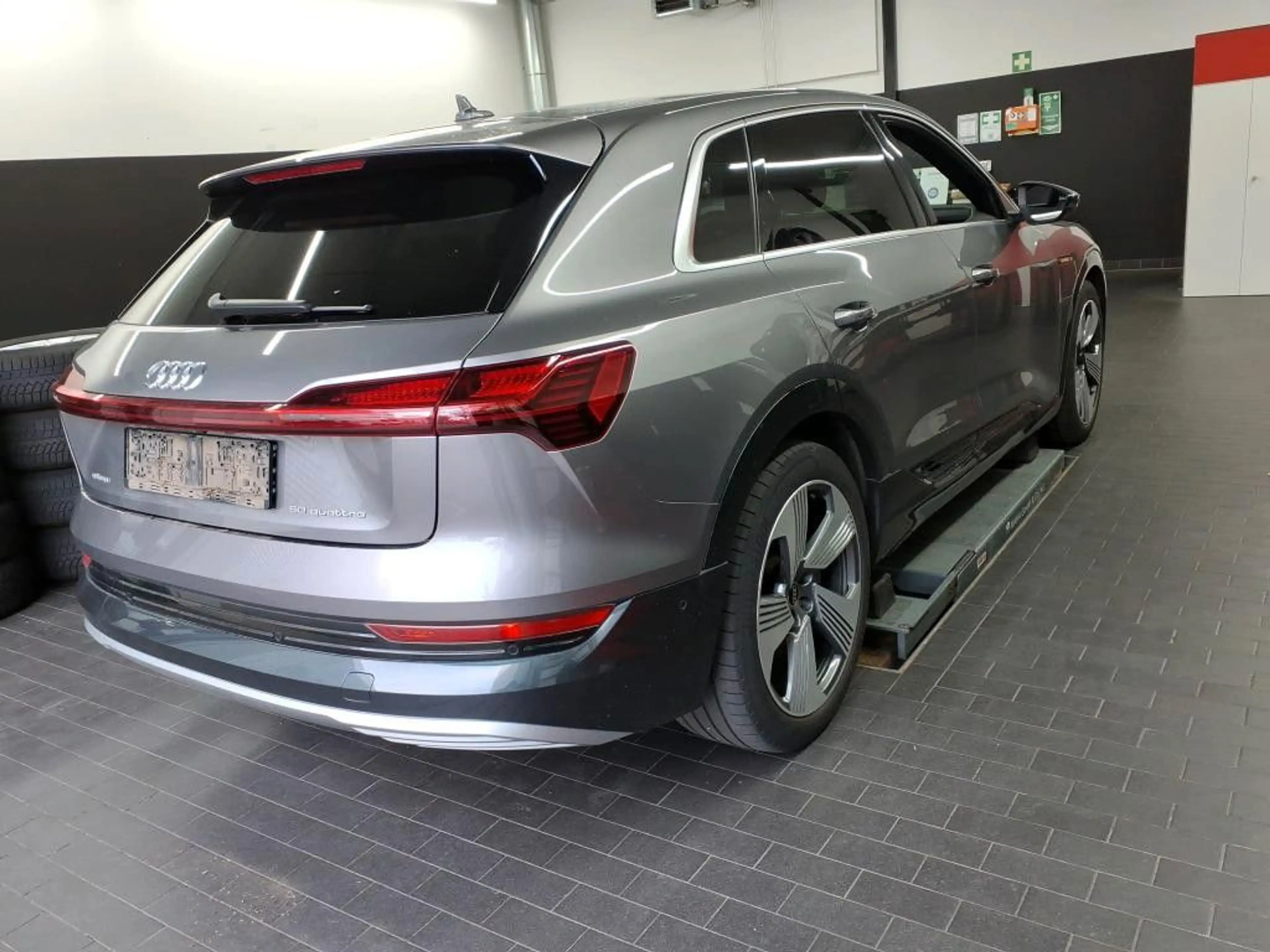 Audi e-tron E-tron 50 Quattro S-Line*HuD*VIRTUAL*KAMERA* — photo 4