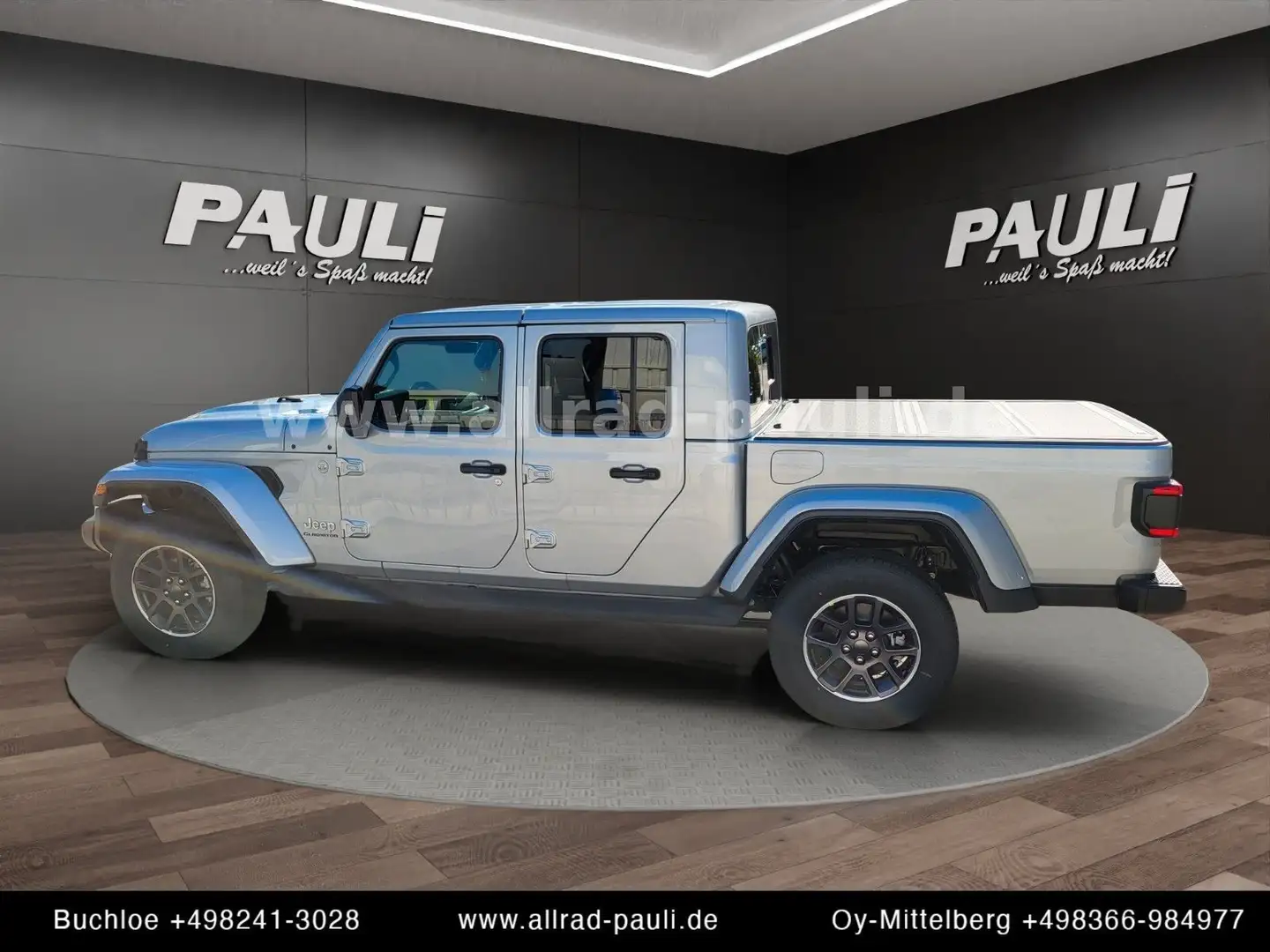 Jeep Gladiator 3.0 MJet Overland MY23 |LEDER|KAMERA Silber - 2