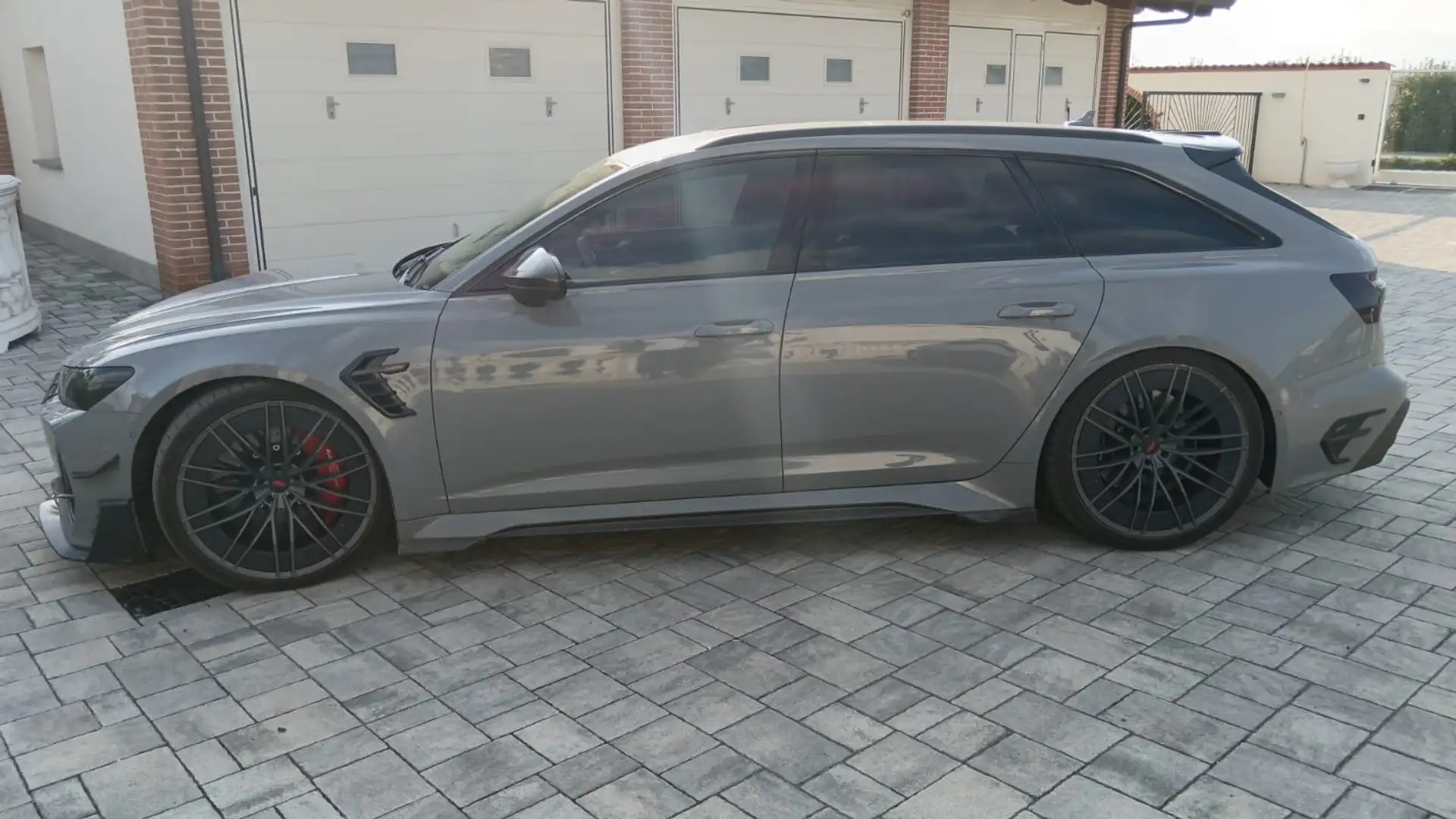 Audi RS6 RS6 ABT R 1 of 125 Grijs - 2