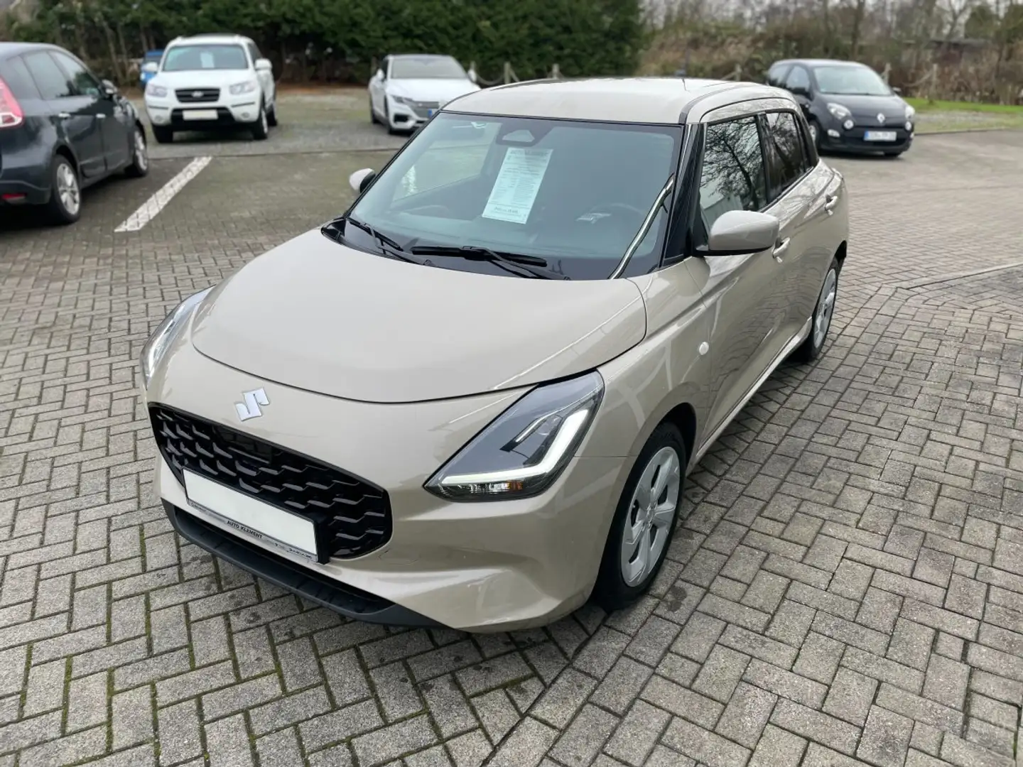 Suzuki Swift Dualjet Hybrid Comfort CVT Automatik, Kamera, CarP Beige - 2