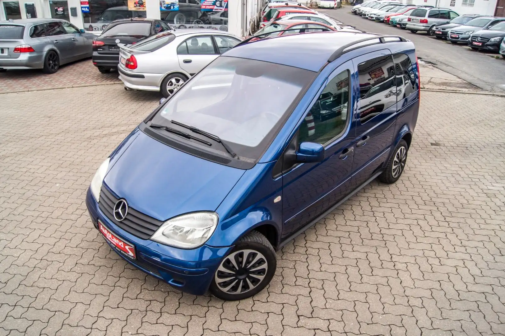 Mercedes-Benz Vaneo 1.9 Ambiente+Klima+Automat+NR72 Azul - 1