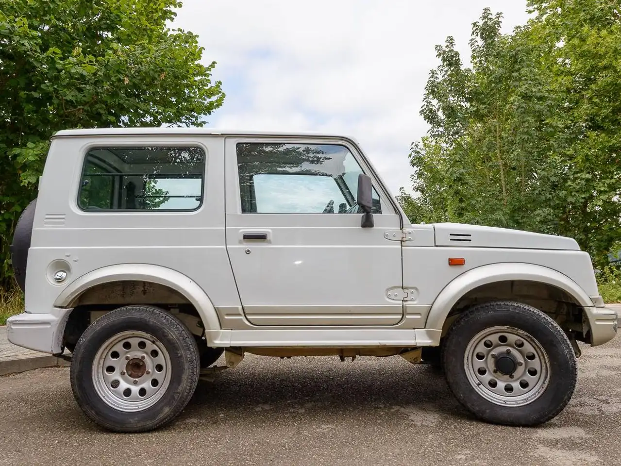 Suzuki Samurai 1.9TD Techo Metálico Lujo, foto 3