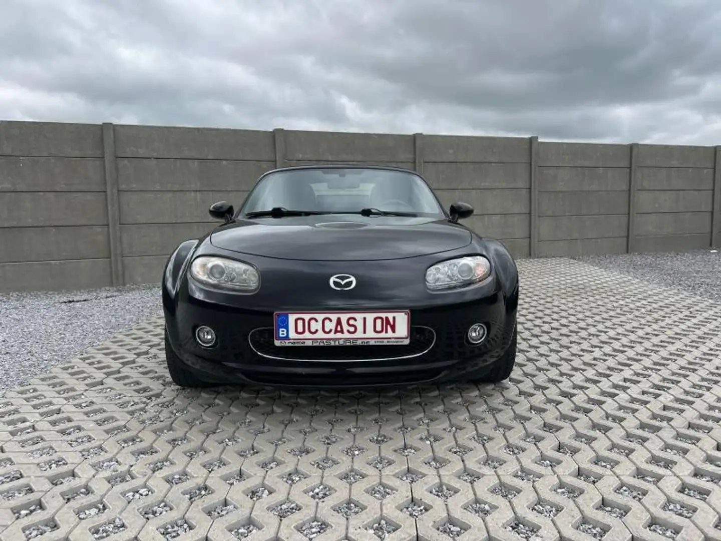 Mazda MX-5 Sport Noir - 2