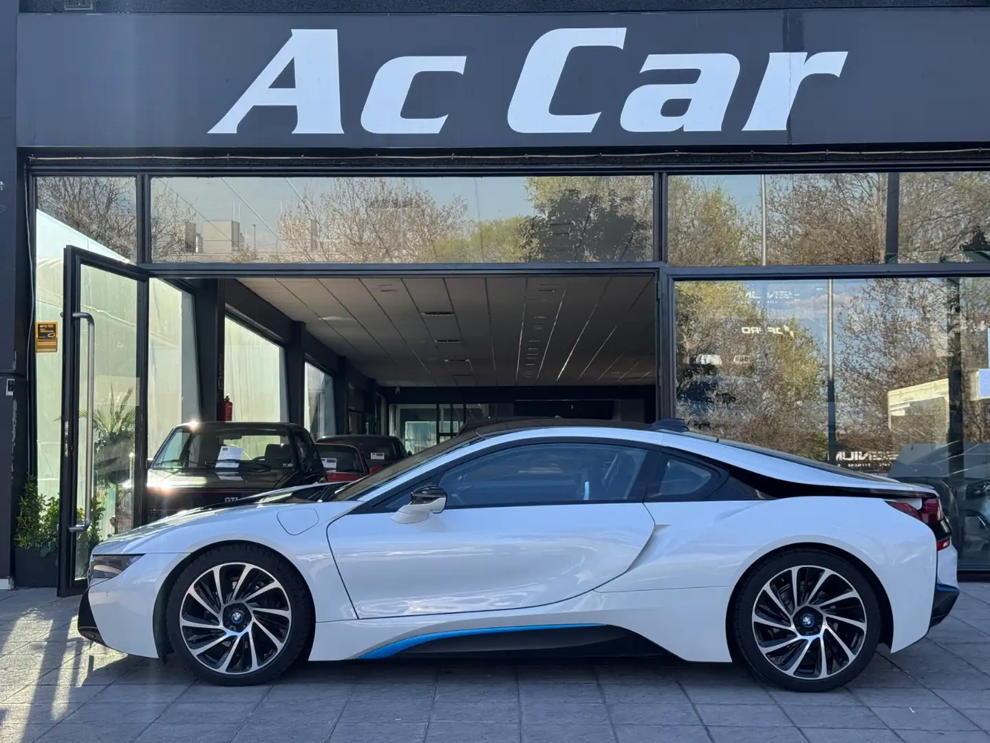 BMW i8 Blanco - 1