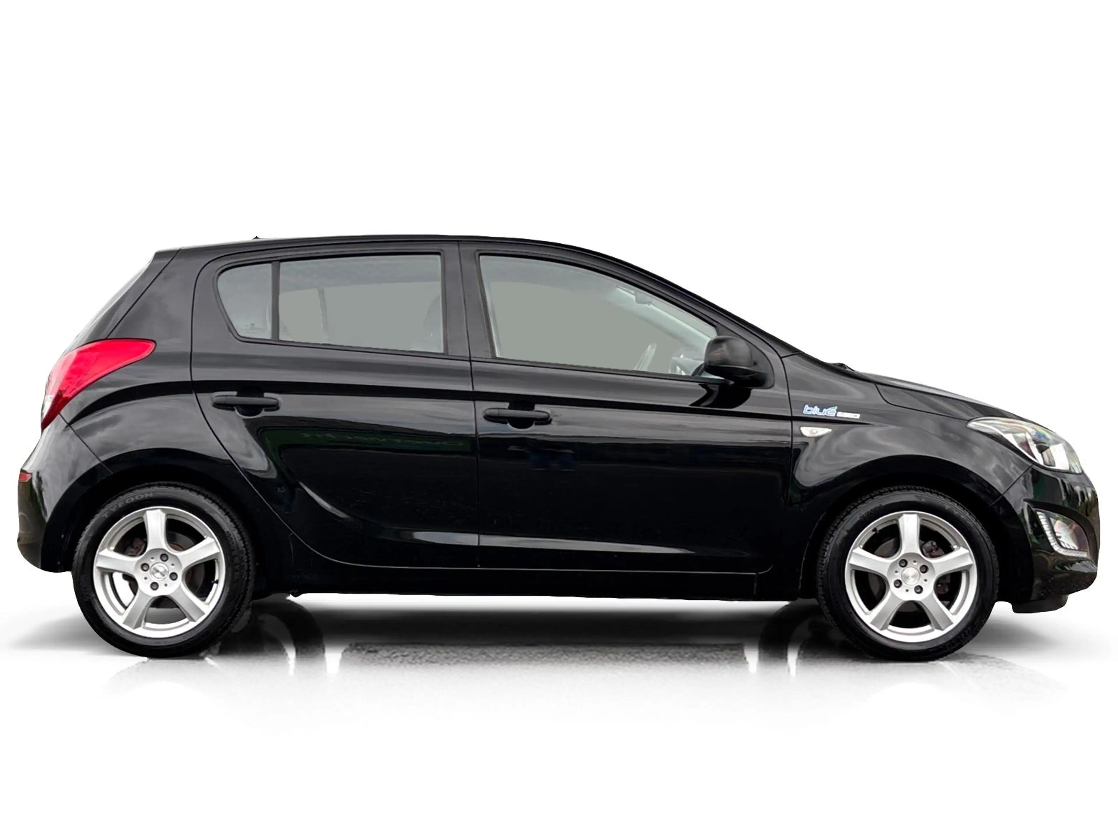 Hyundai i20 1.2i Business Edition ✅ Airco ✅ LM velgen ✅ Blueto — photo 3