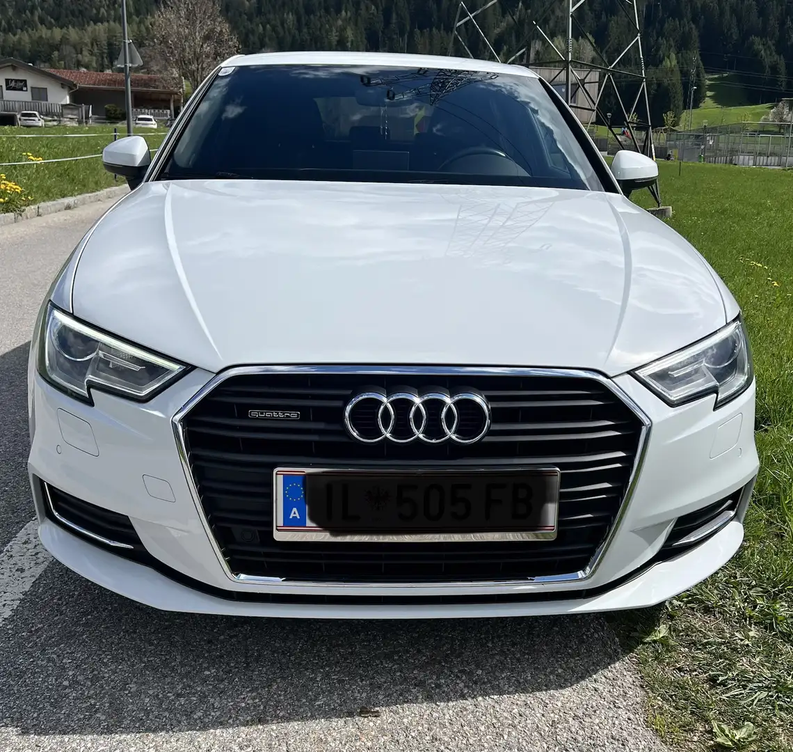 Audi A3 SB 2,0 TDI Quattro intense Weiß - 2
