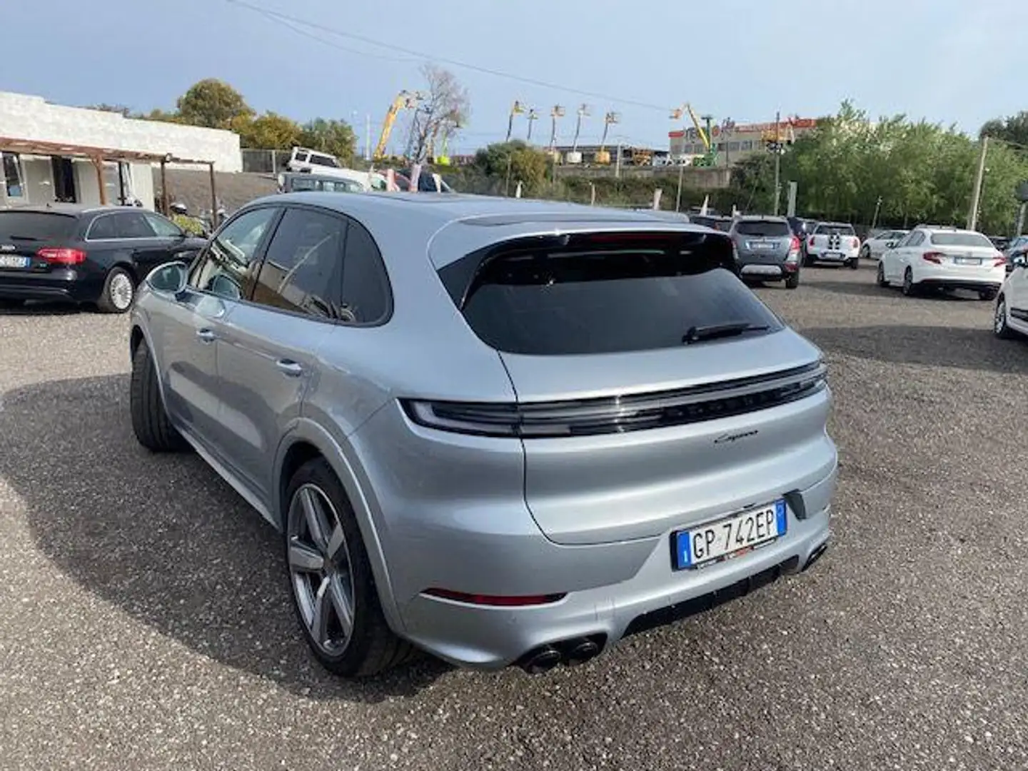 Porsche Cayenne 3.0 V6 Gri - 2